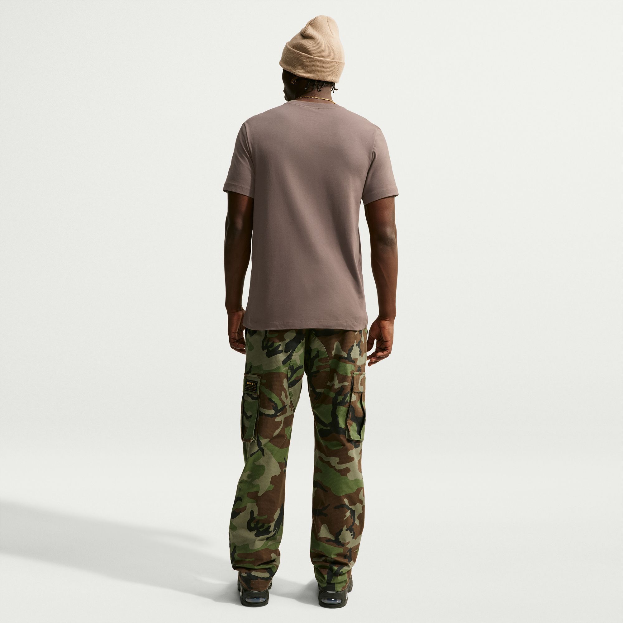 Zoom image