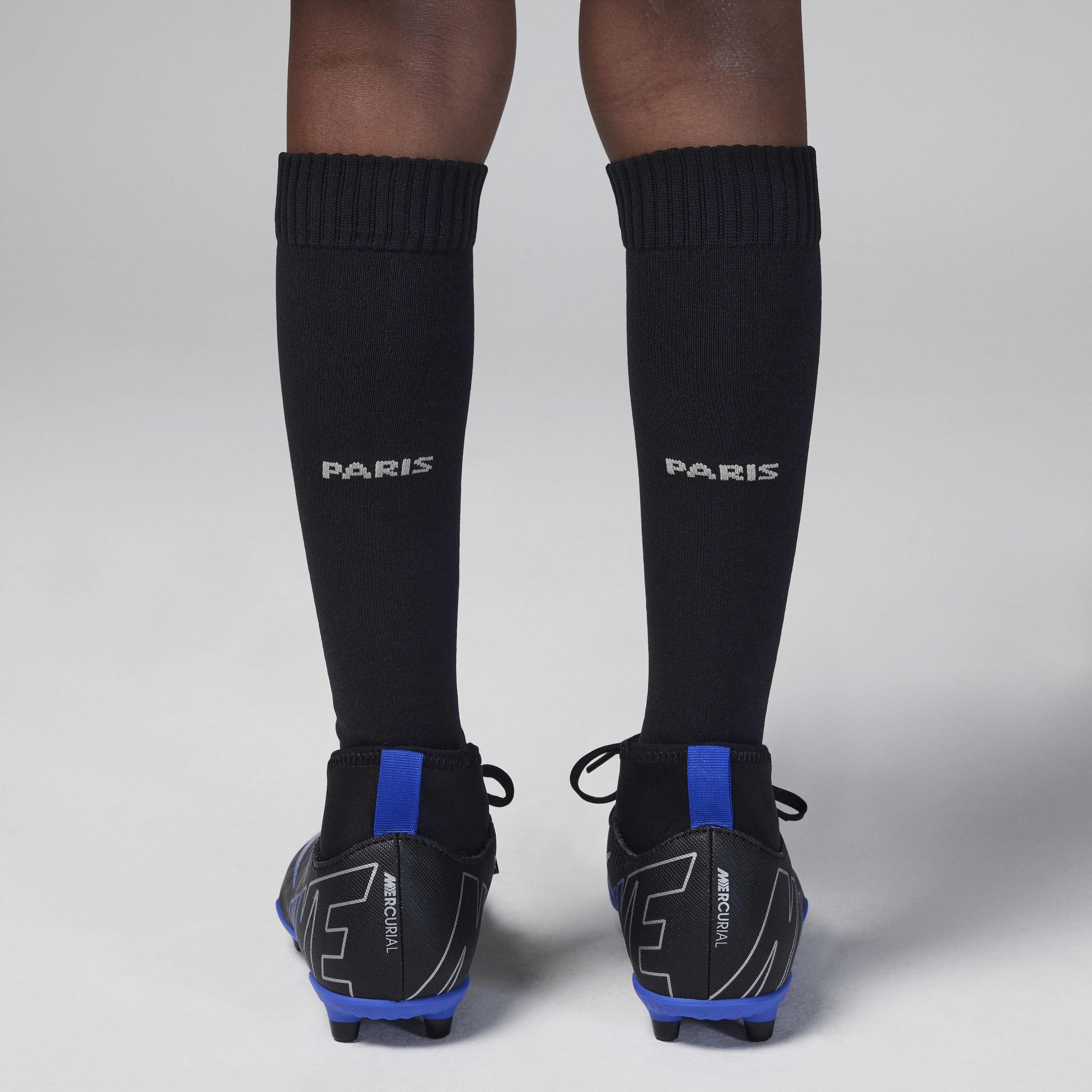 باريس سان جيرمان 2023/24 البديل image number 6