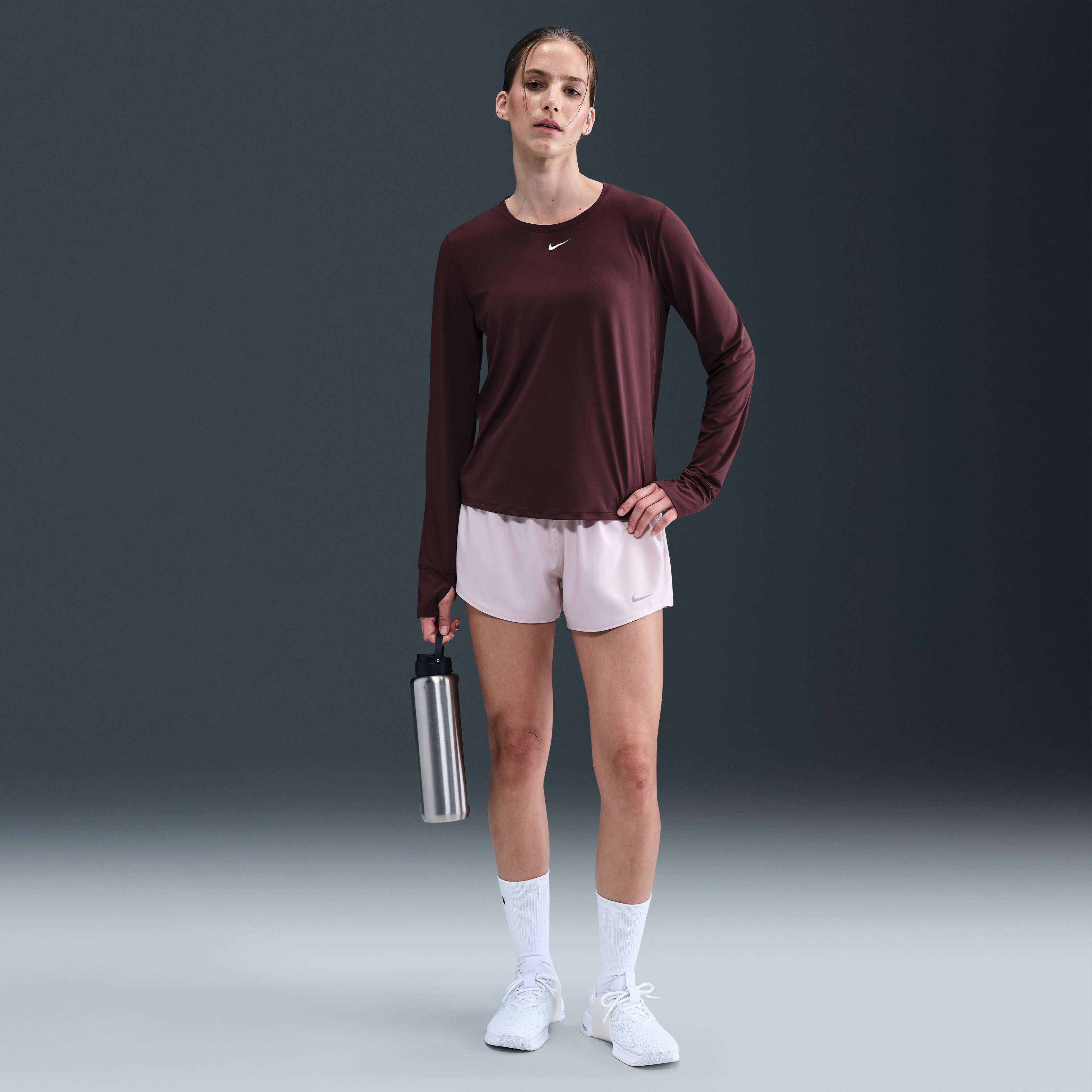 نايكي ون كلاسيك image number 3