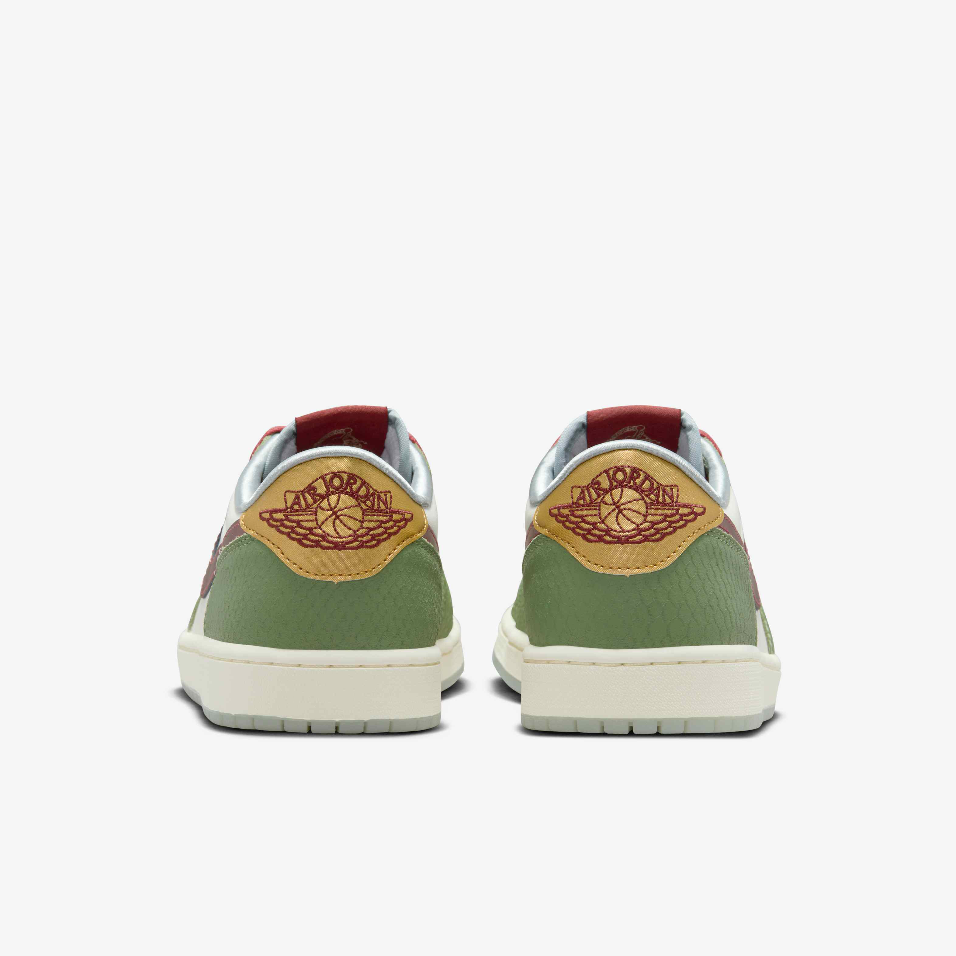 Air Jordan 1 Retro Low OG Lunar New Year image number 5