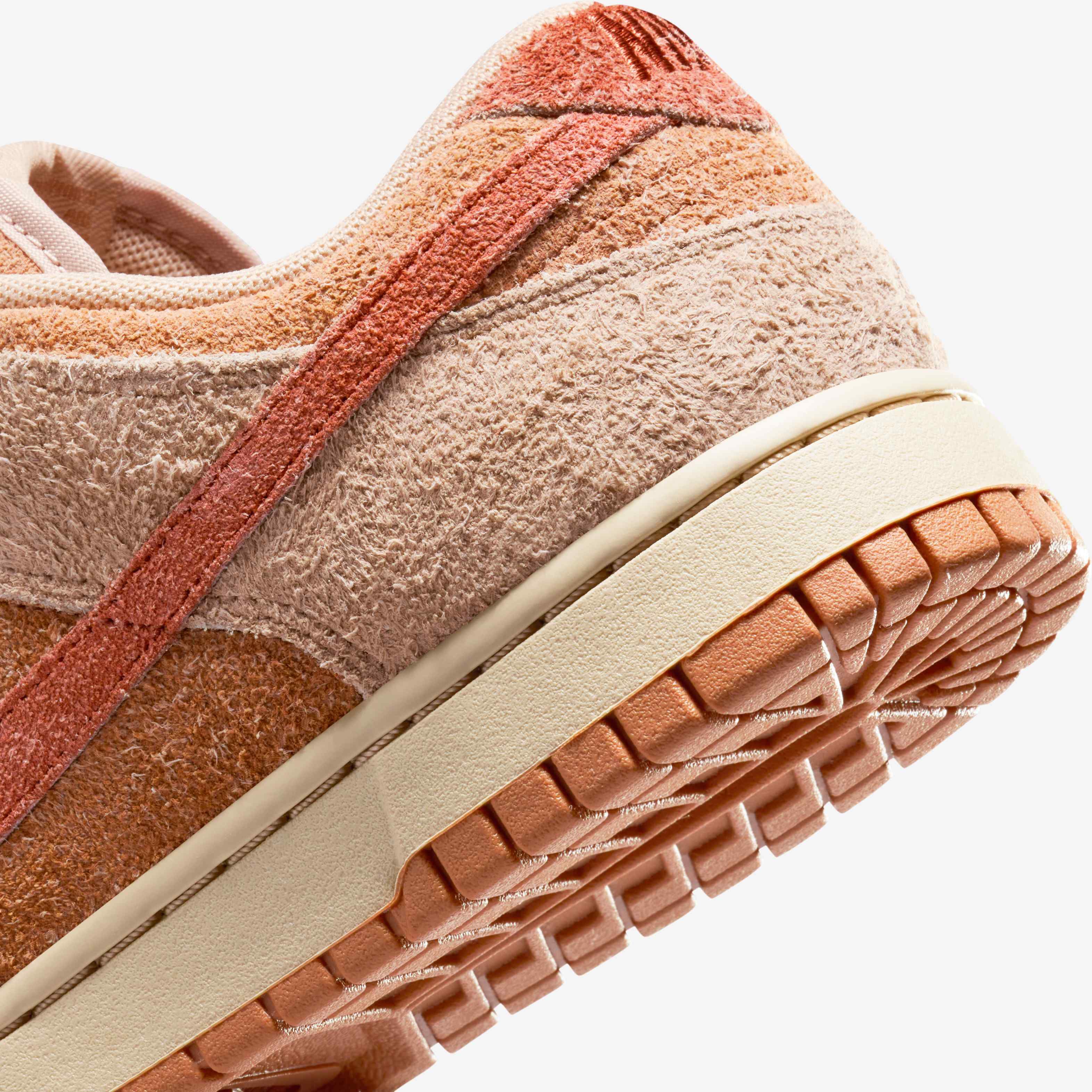 Nike Dunk Low image number 7