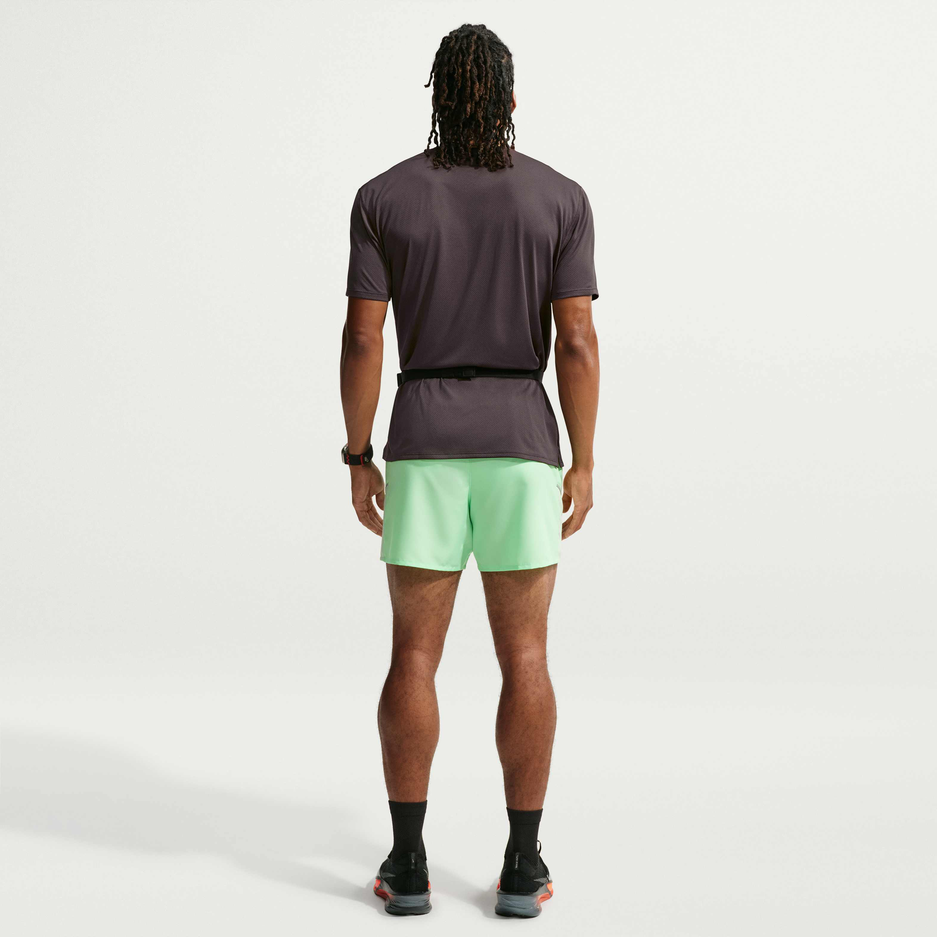 Nike image number 4