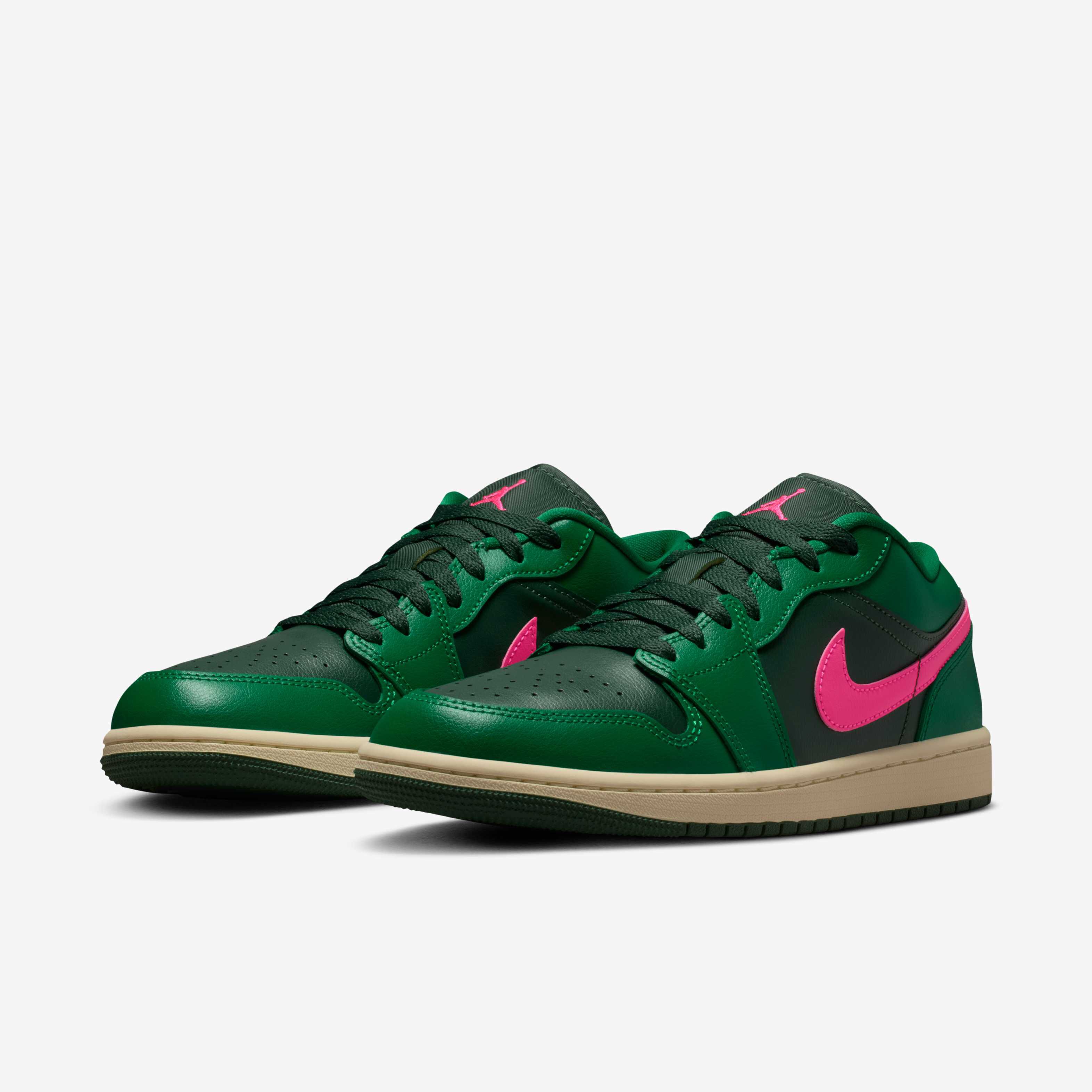 Air Jordan 1 Low image number 4