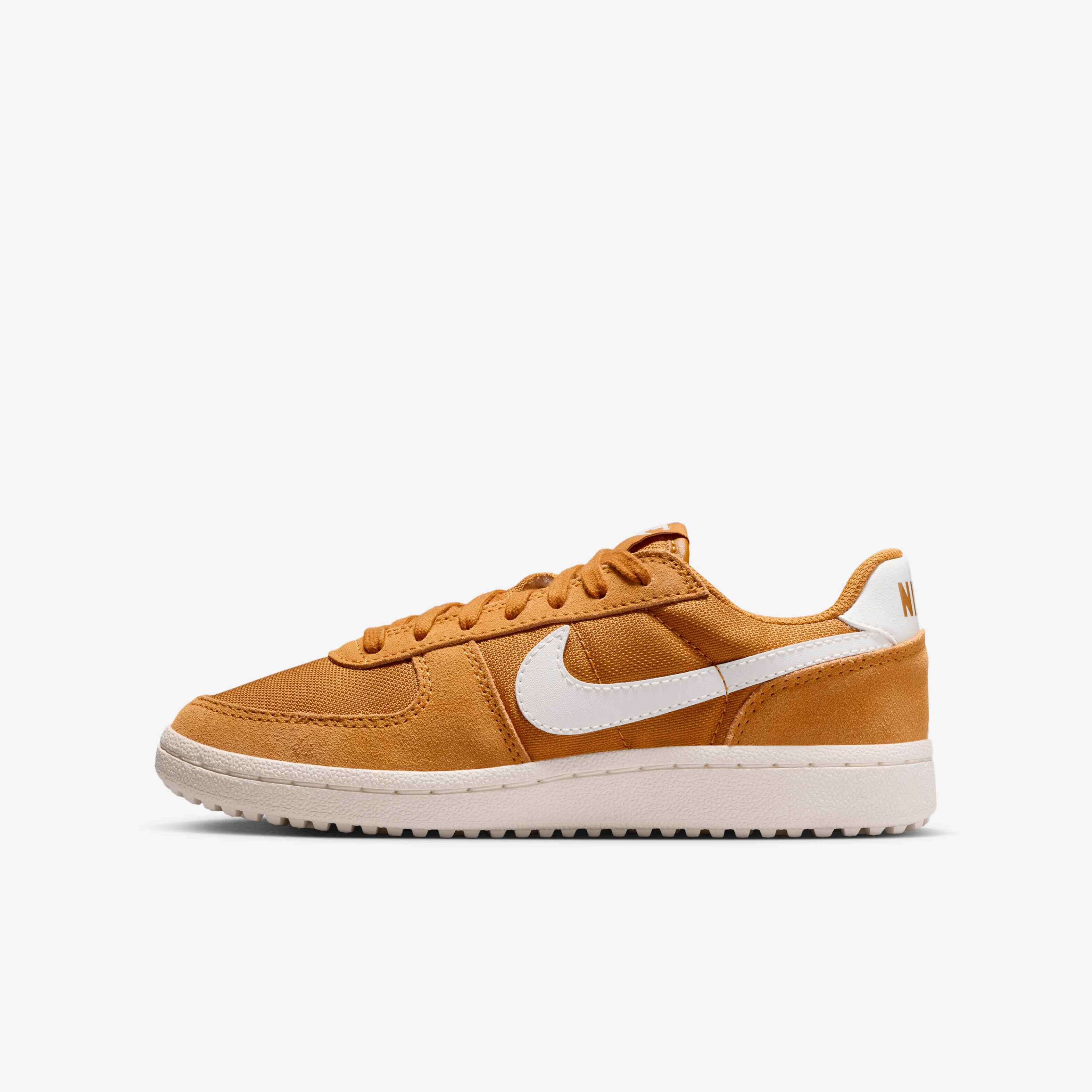 Nike Field General image number 0