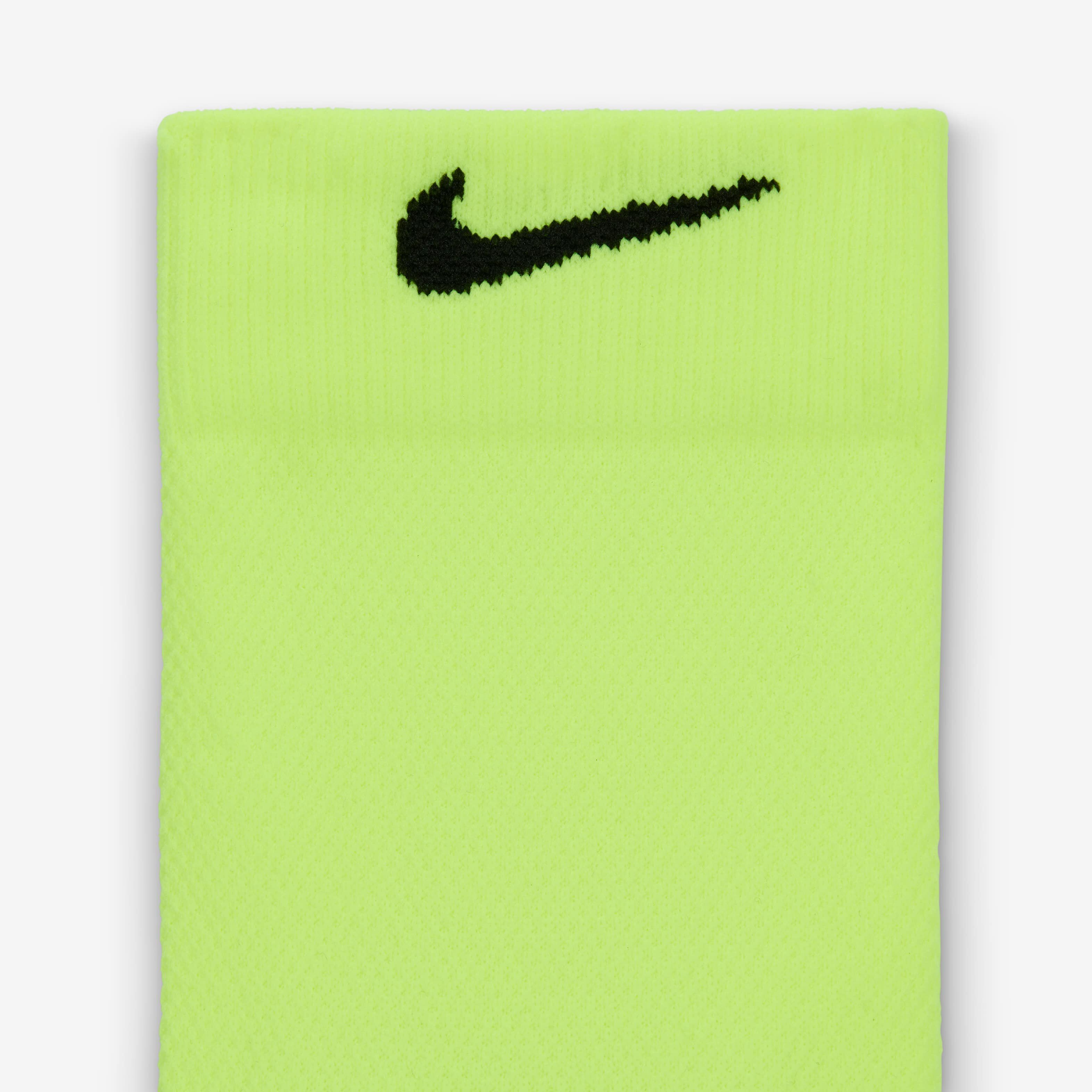 Nike Run Midweight image number 7