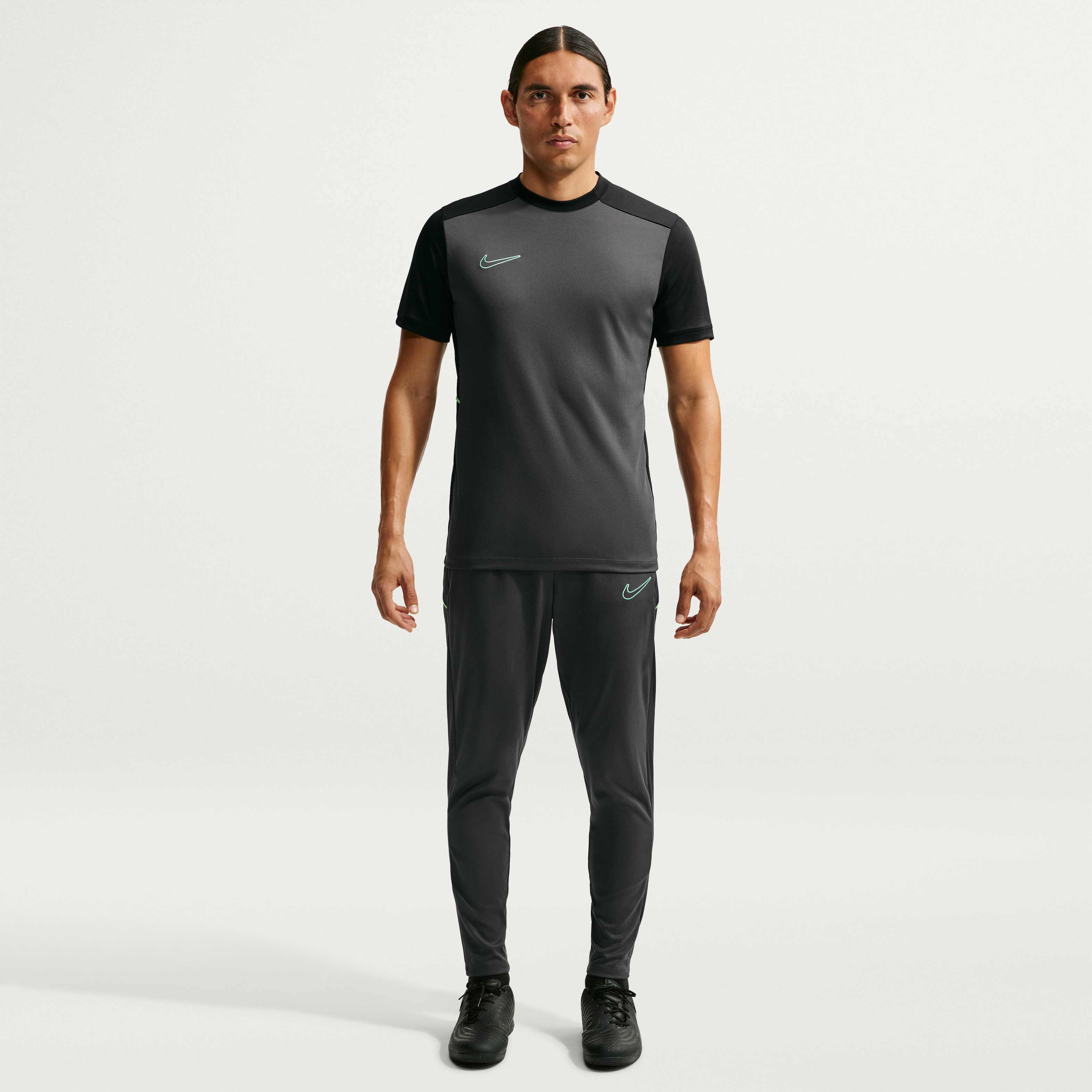 Nike Academy image number 3