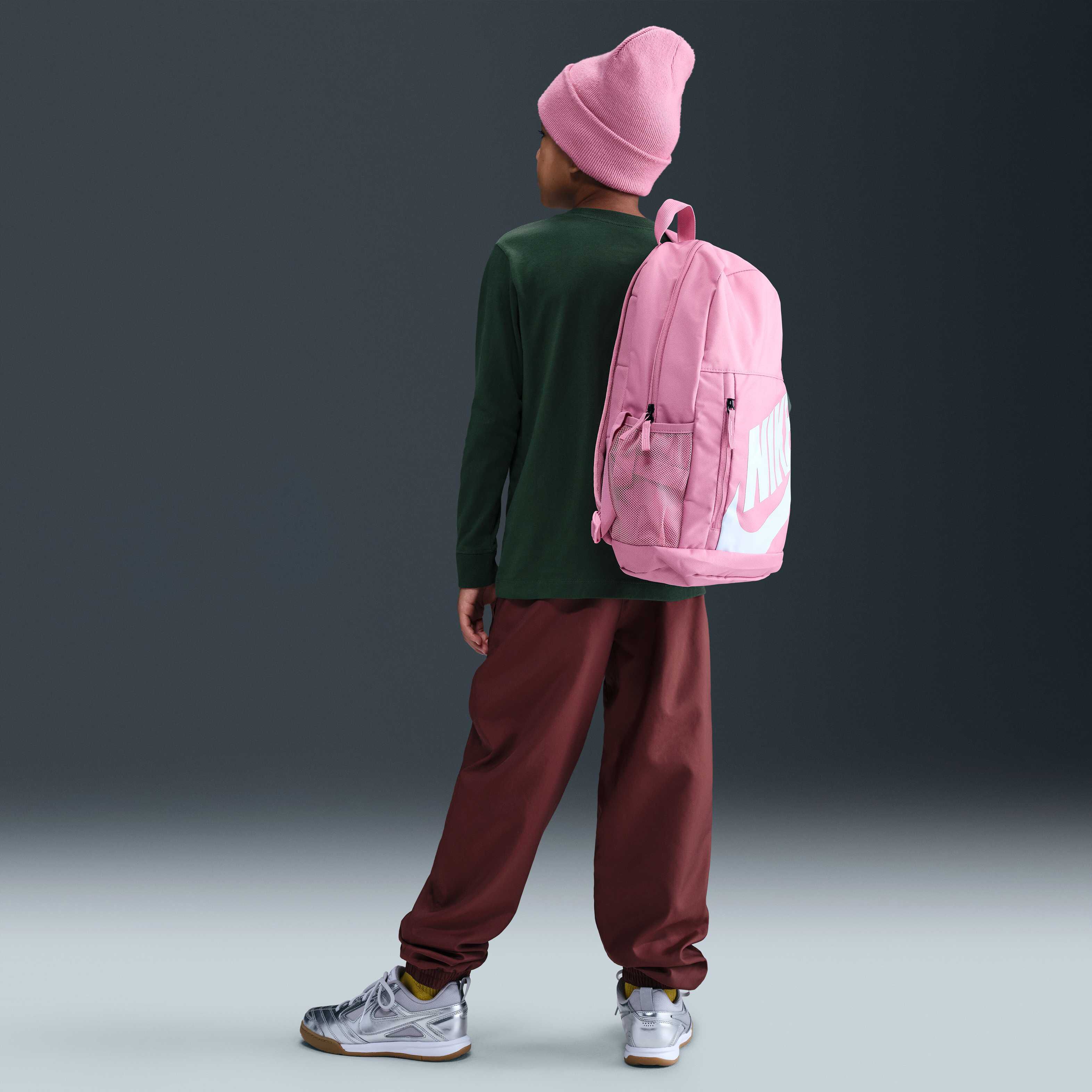 نايكي سبورتسوير image number 4