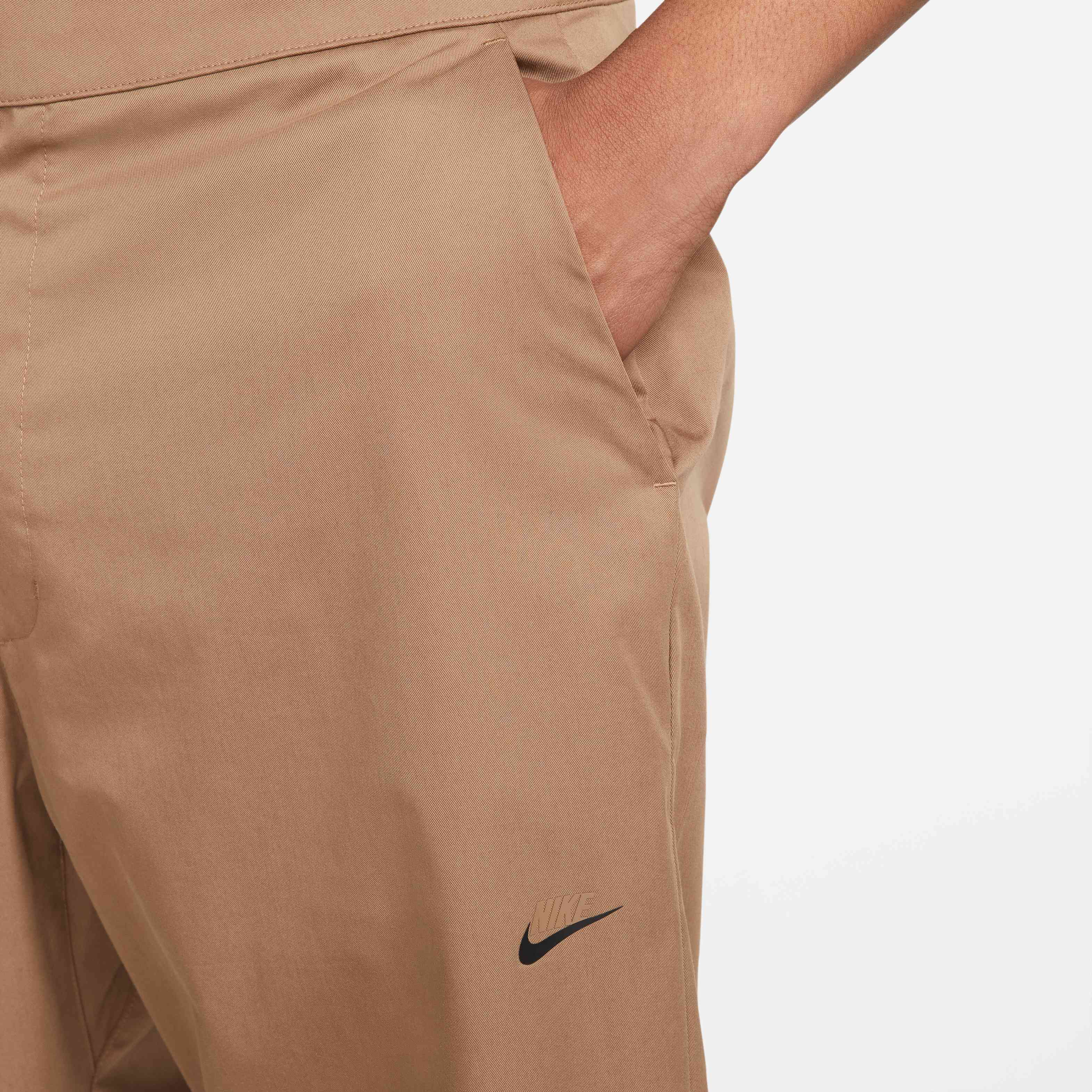 Nike Sportswear Style Essentials image number 2