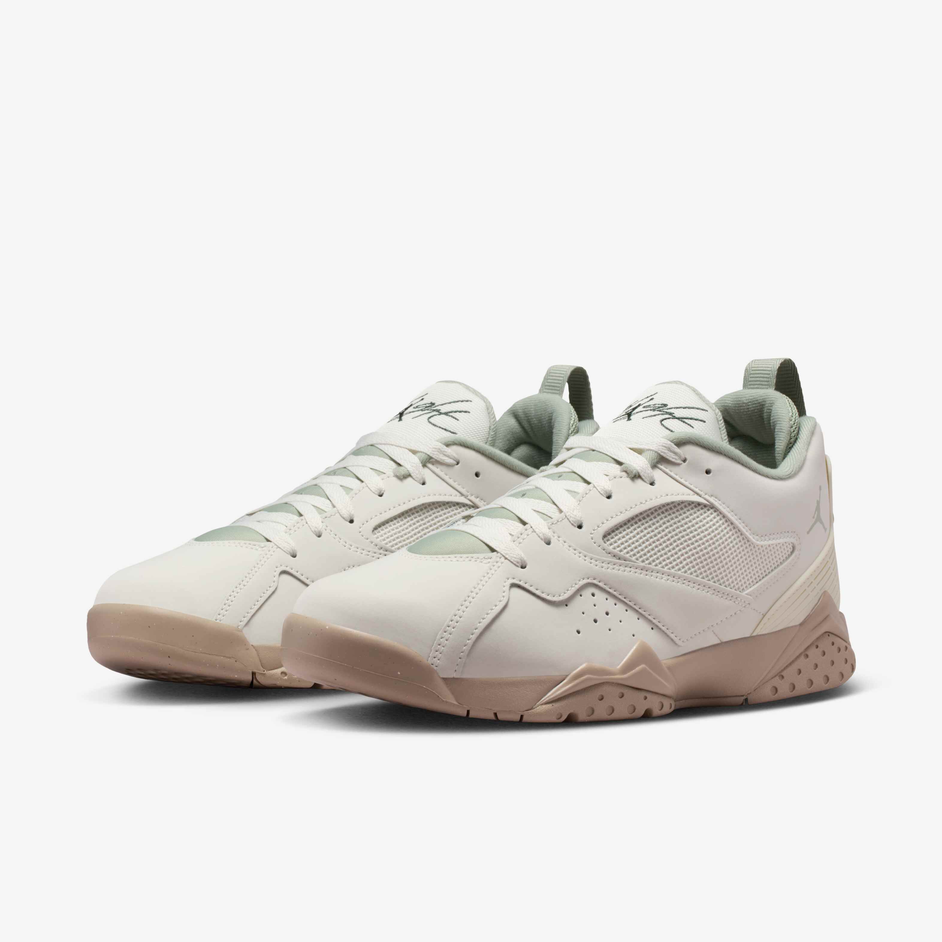 Air Jordan MVP 92 image number 4