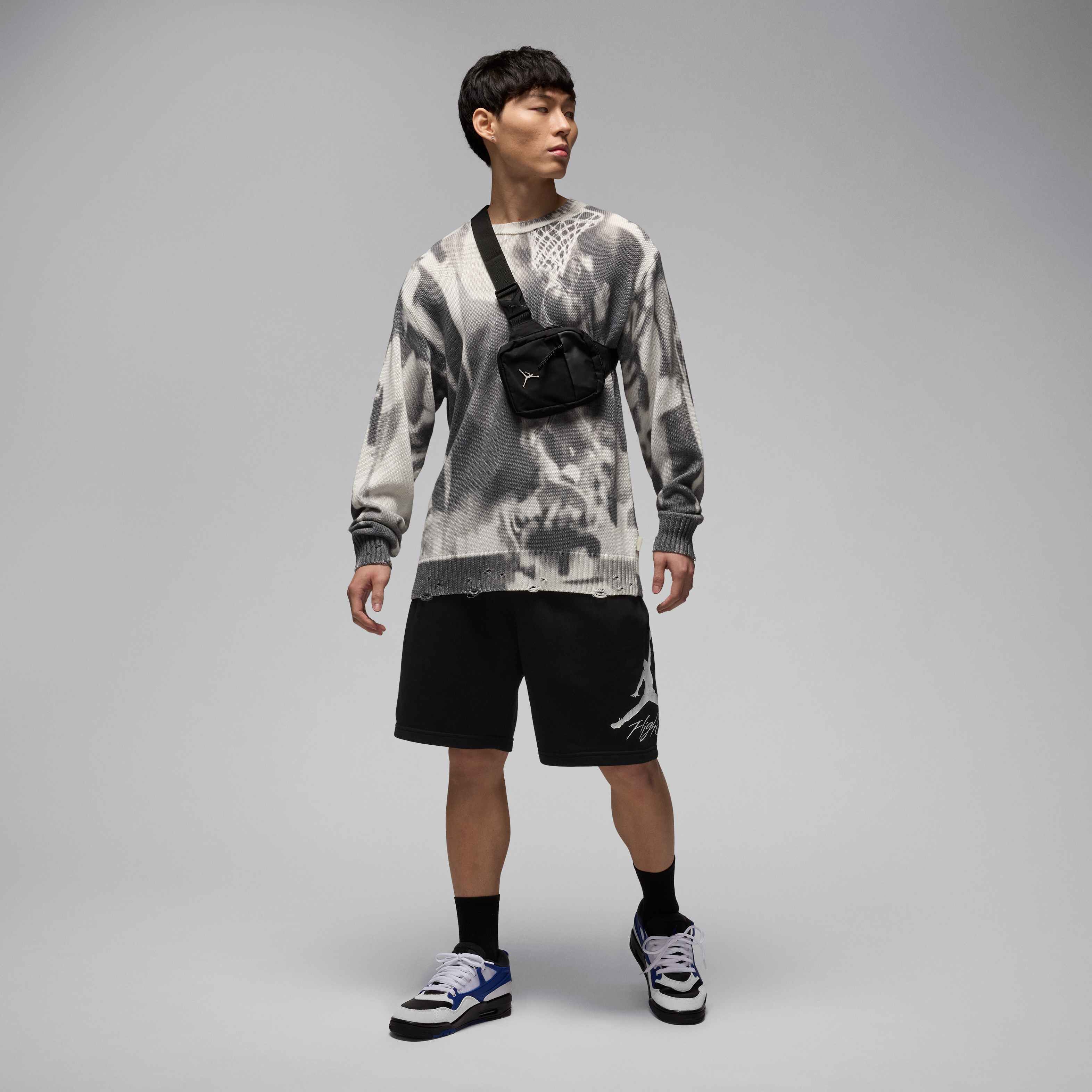 Air Jordan 4 RM image number 8