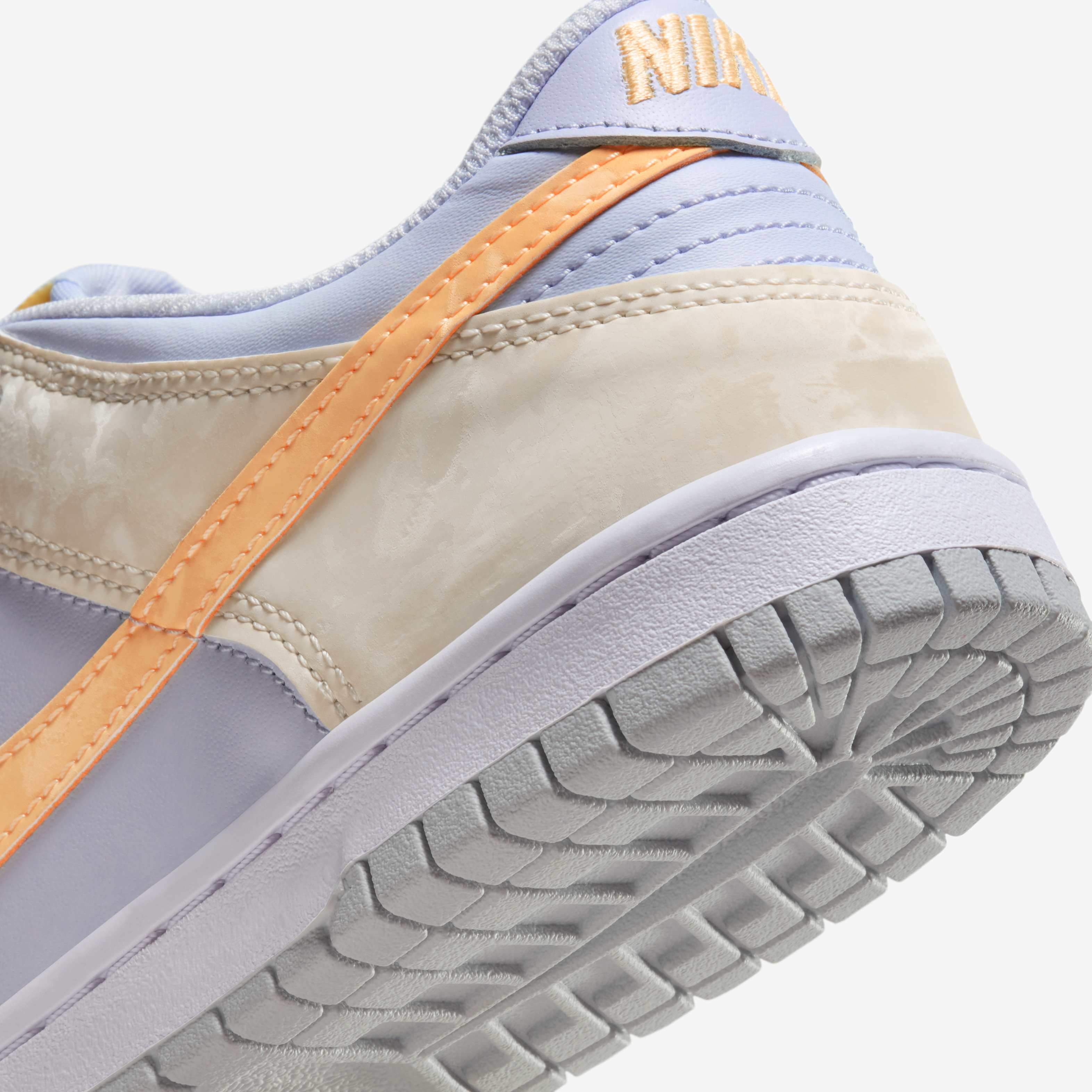 Nike Dunk Low image number 7