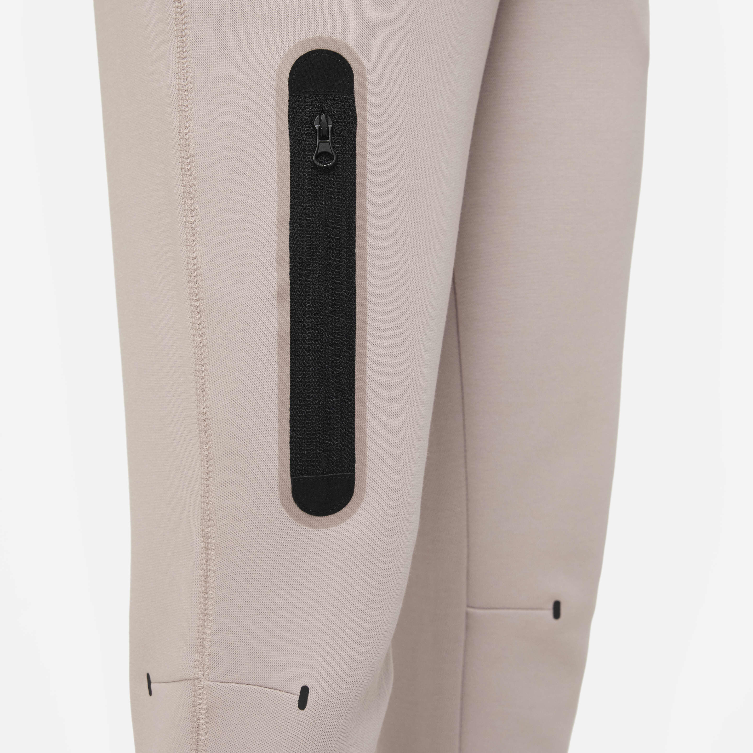 نايكي سبورتسوير تك فليس image number 3