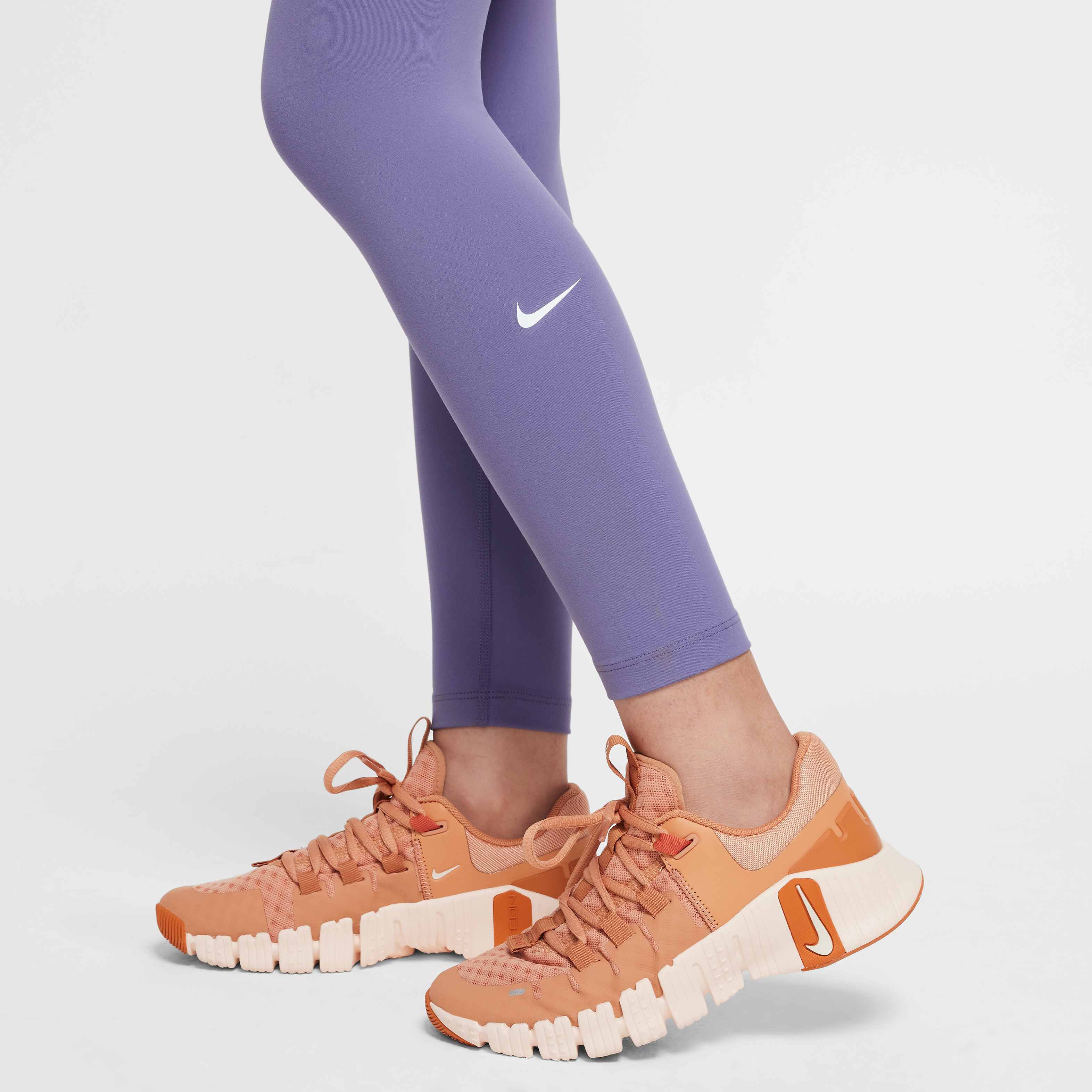 Nike One image number 4