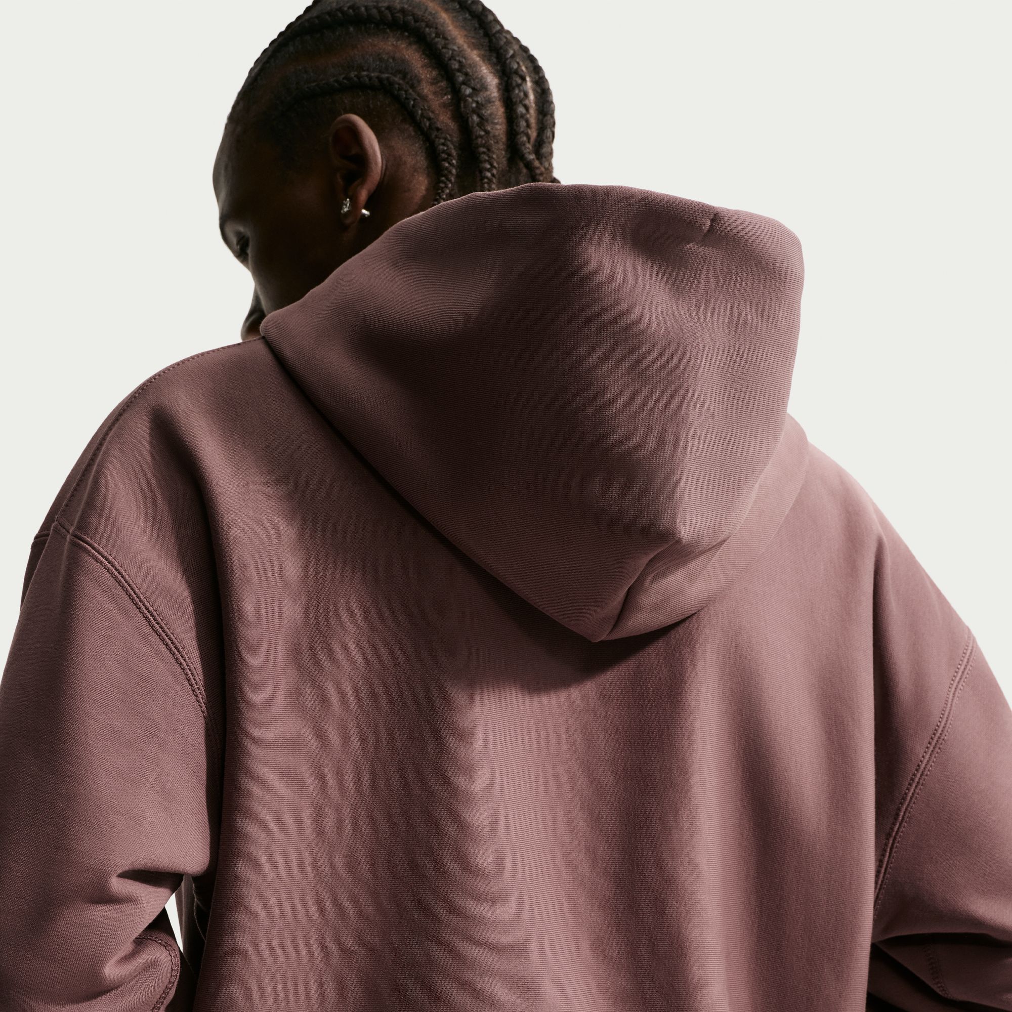 Nike Solo Swoosh image number 3