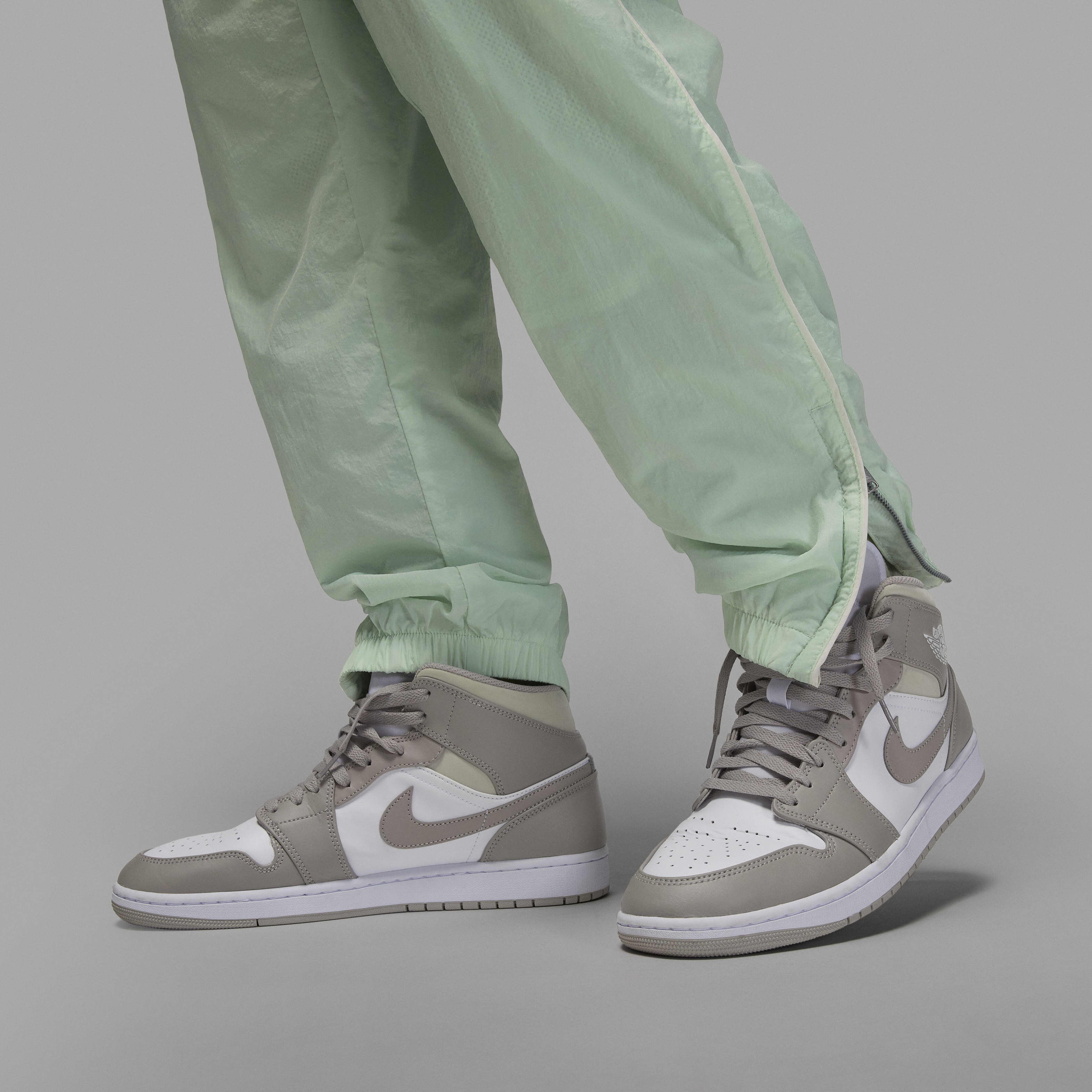 Jordan Essentials image number 4