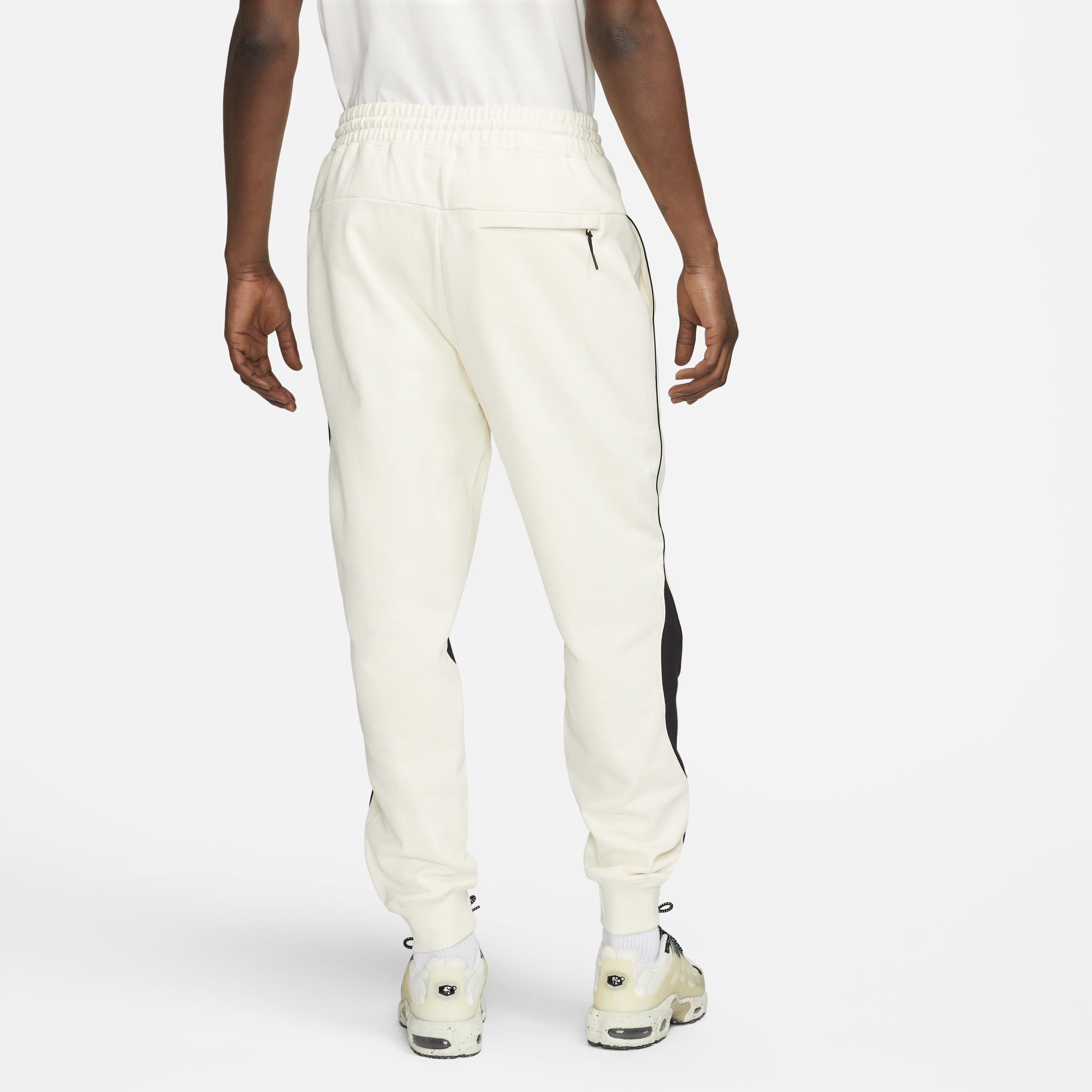 Nike Swoosh