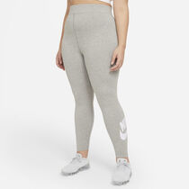 Nike Sportswear Essential