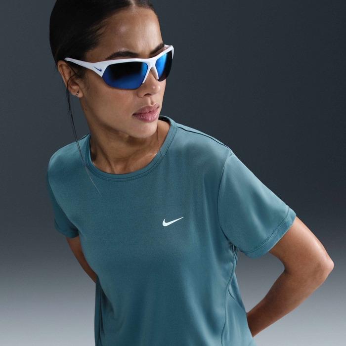 Nike Tempo image number 0 Nike Tempo image number 0