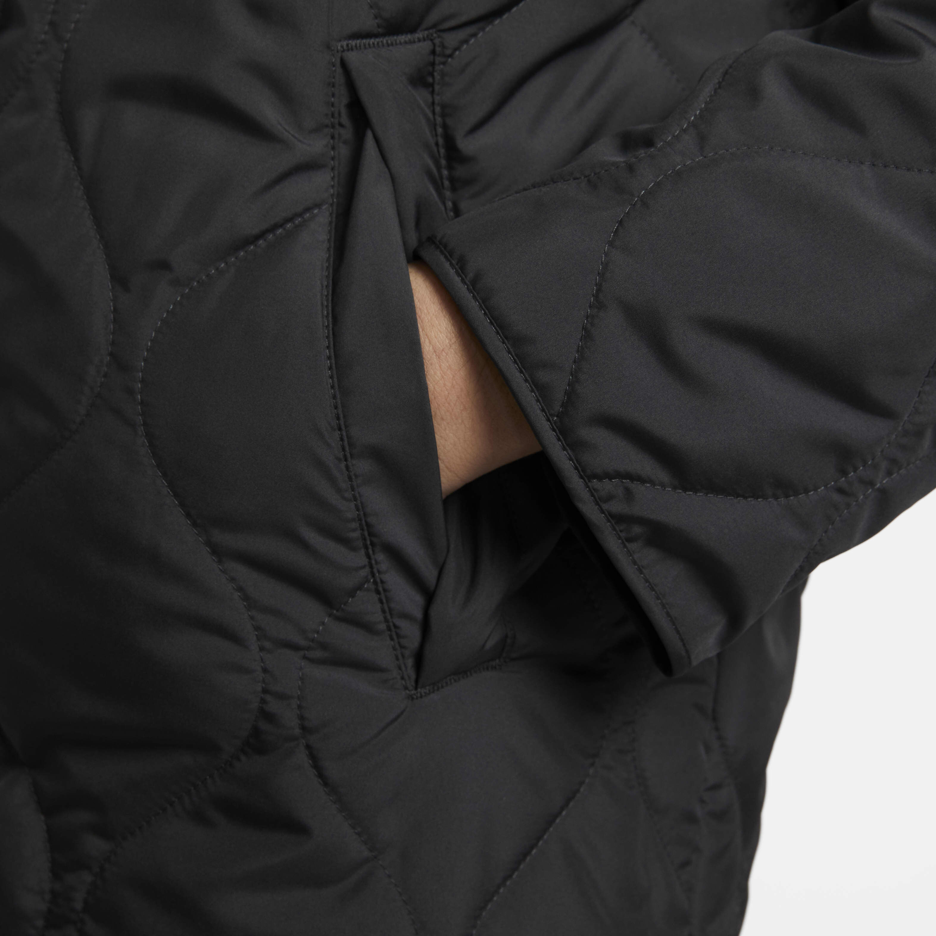 نايكي سبورتسوير image number 2