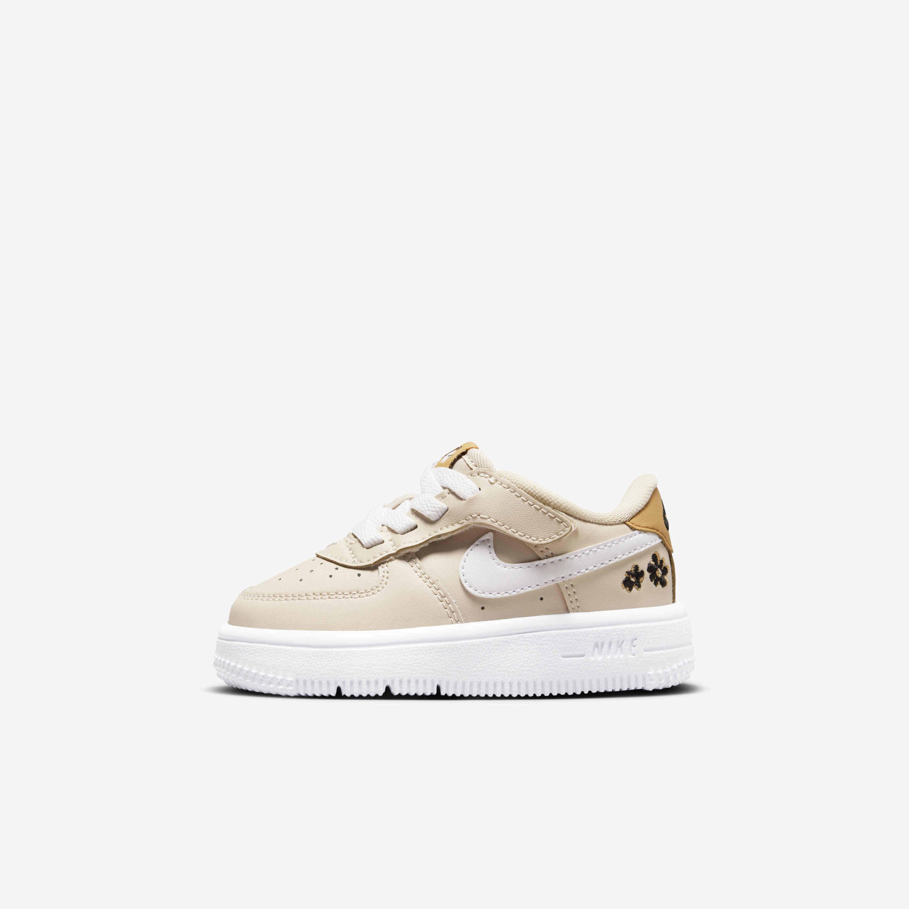 Nike Force 1 Low SE EasyOn image number 0