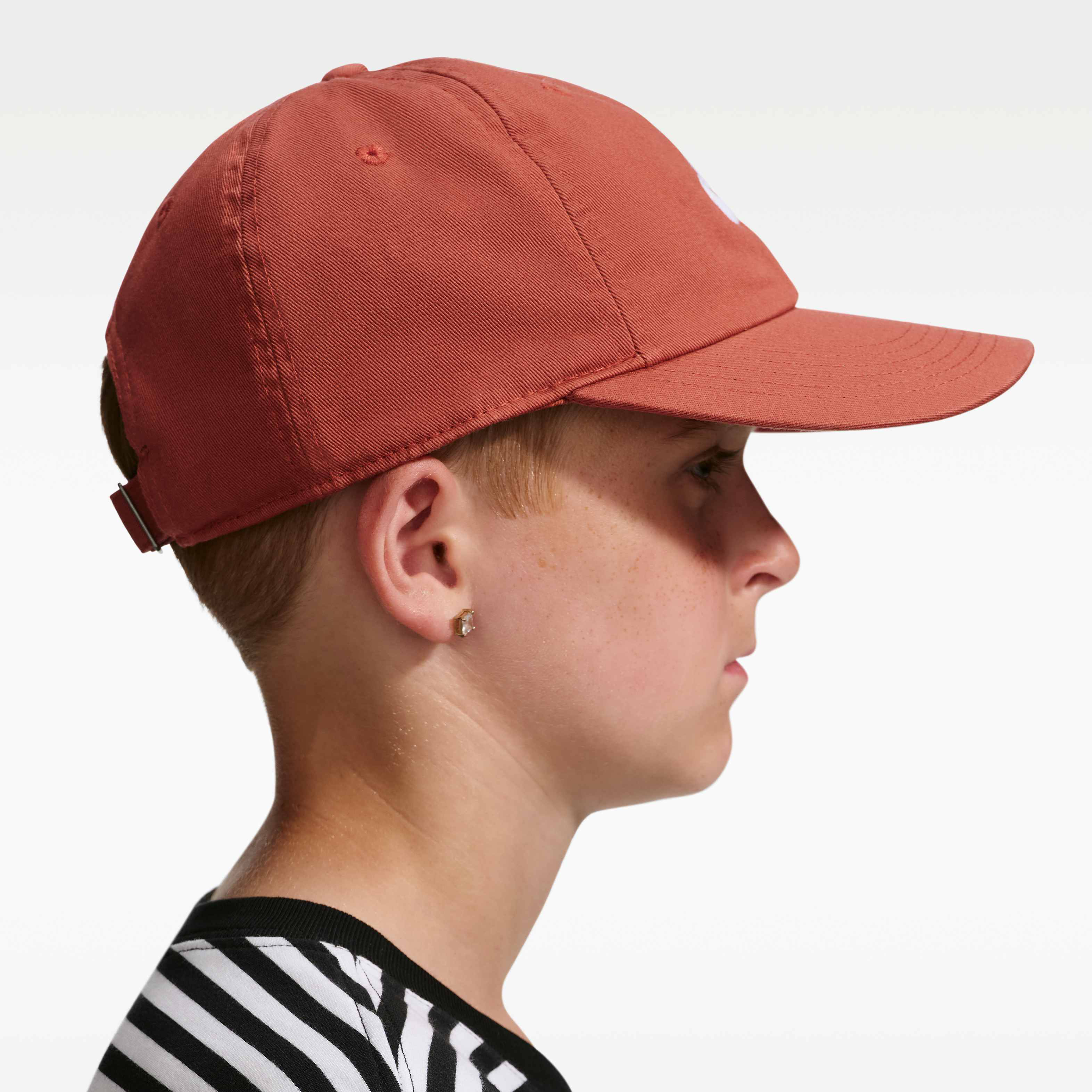 Nike Club image number 3