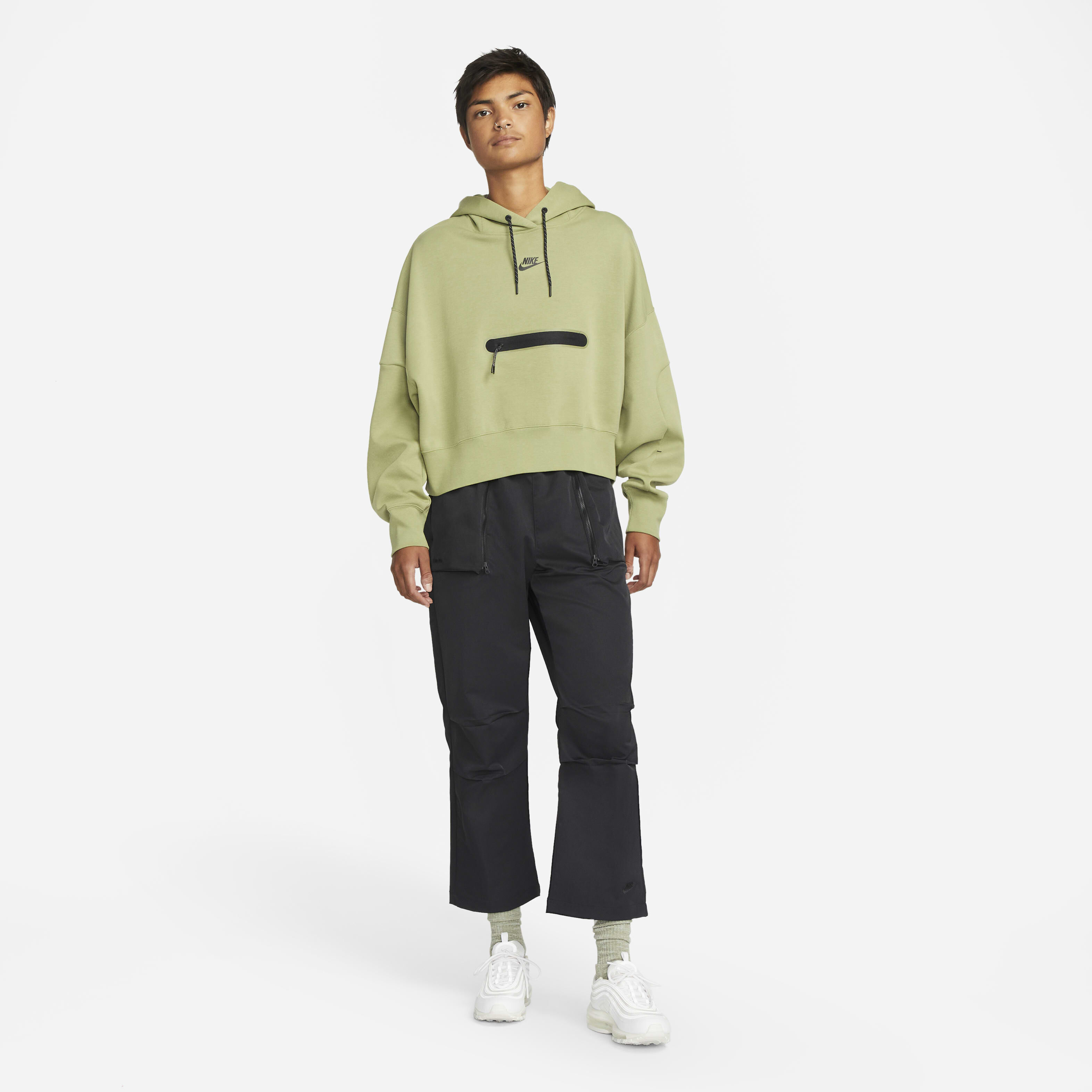 نايكي سبورتسوير تَك فليس image number 6