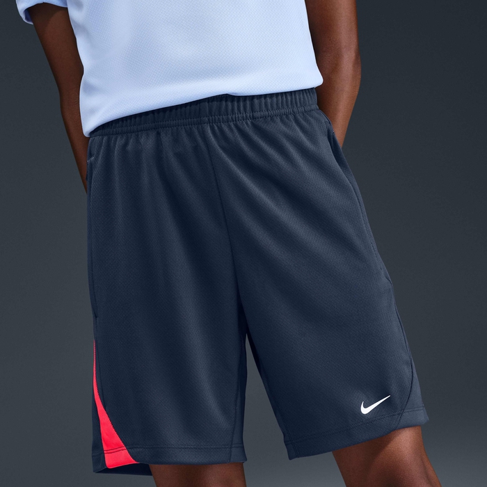 Nike Dri-FIT Strike image number 1 Nike Dri-FIT Strike image number 1