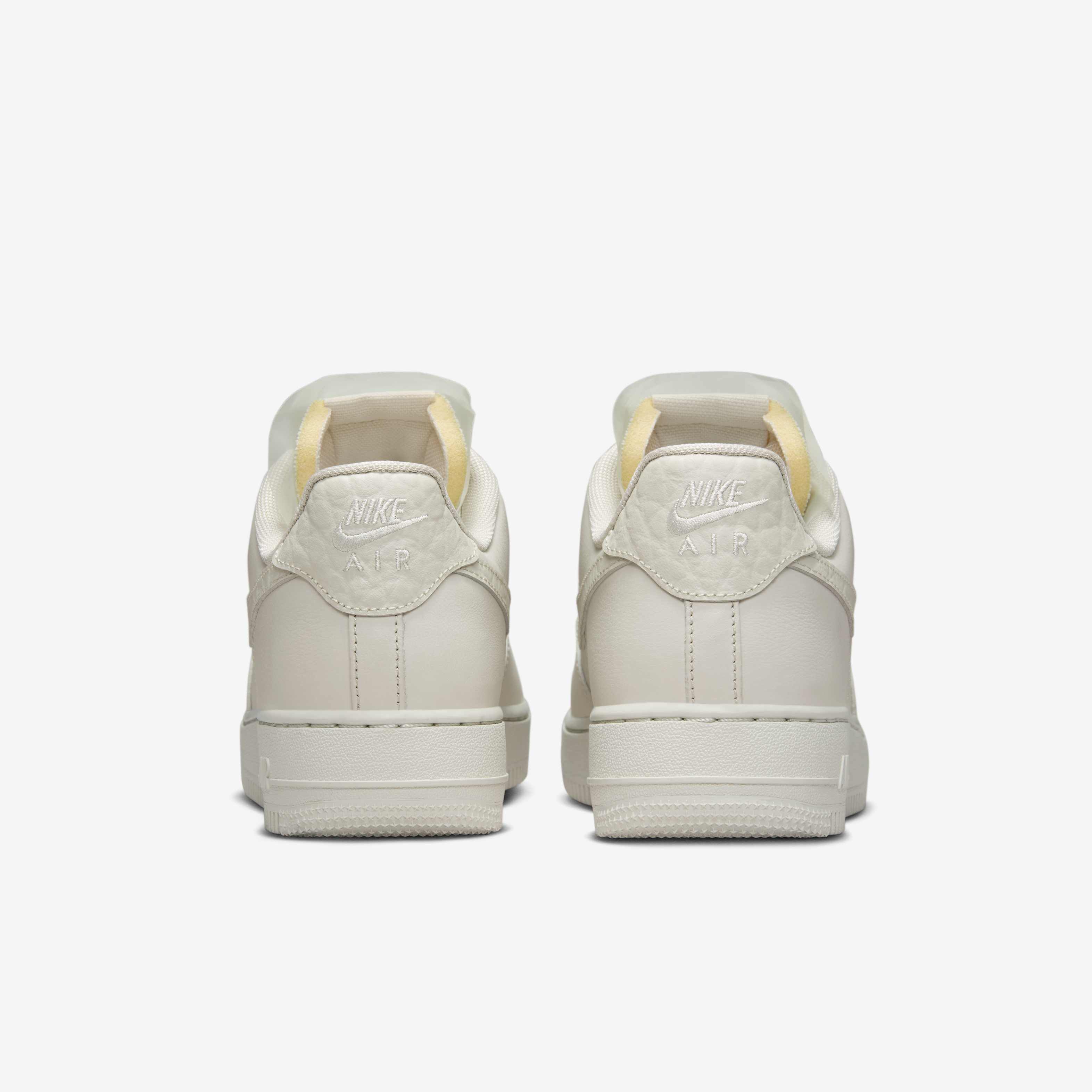 Nike Air Force 1 Low Premium image number 5