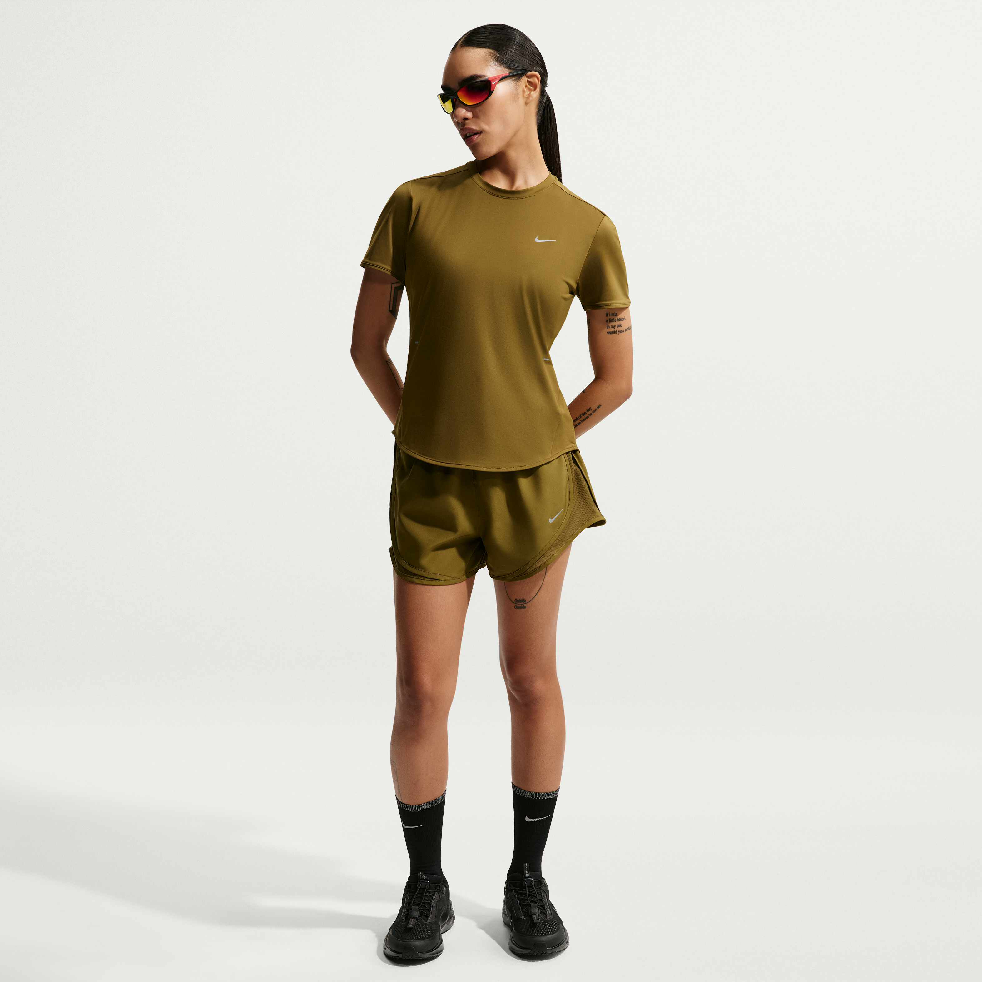 نايكي سويفت image number 3