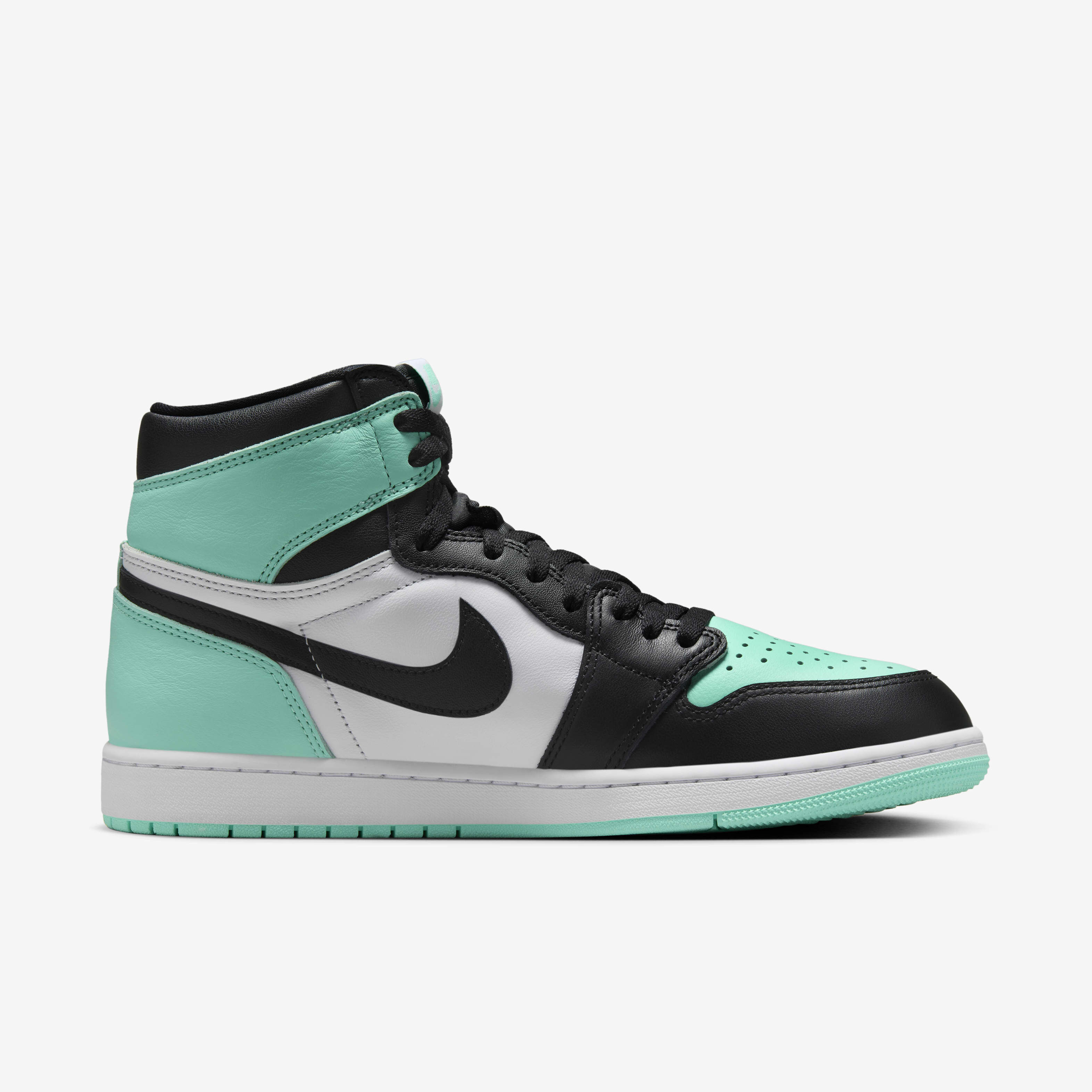 Air Jordan 1 Retro High OG image number 2