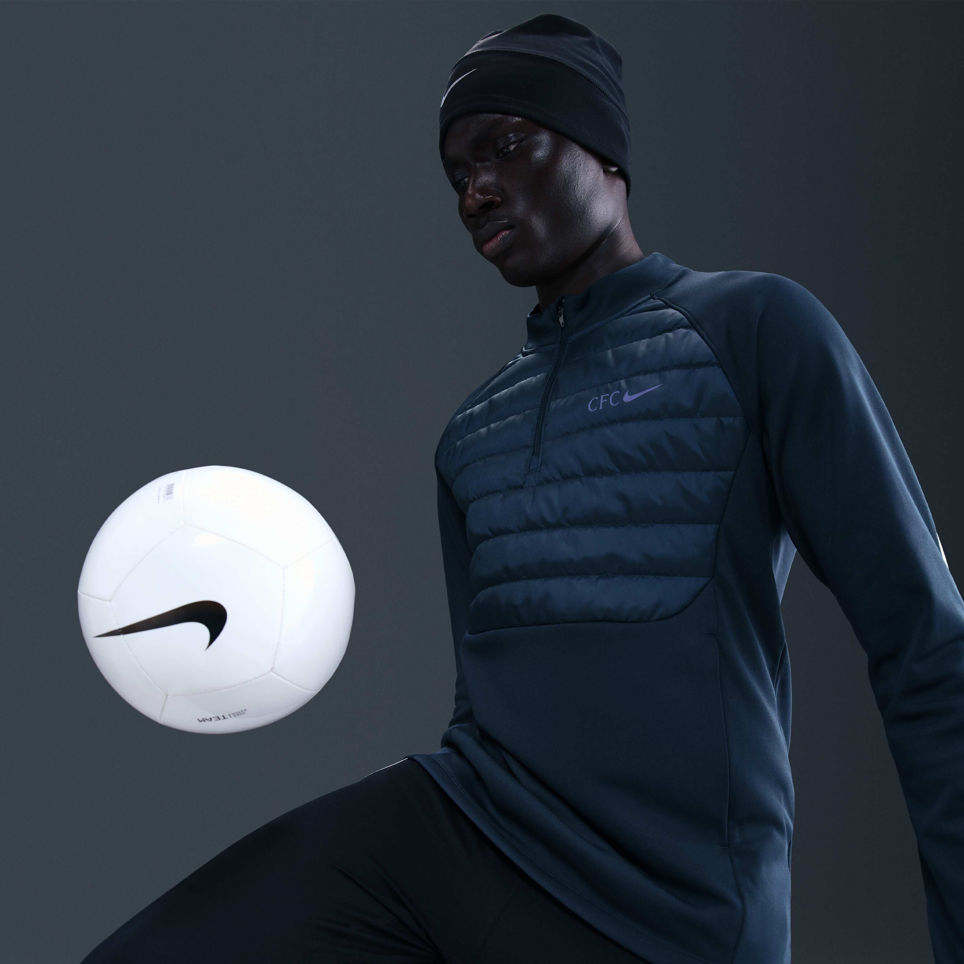 Buy Chelsea F.C. Academy Winter Warrior Men's Nike Therma-FIT