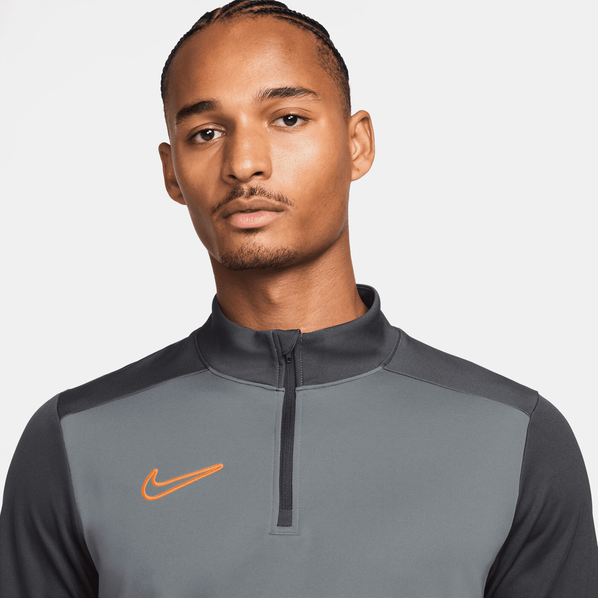 نايكي أكاديمي image number 2