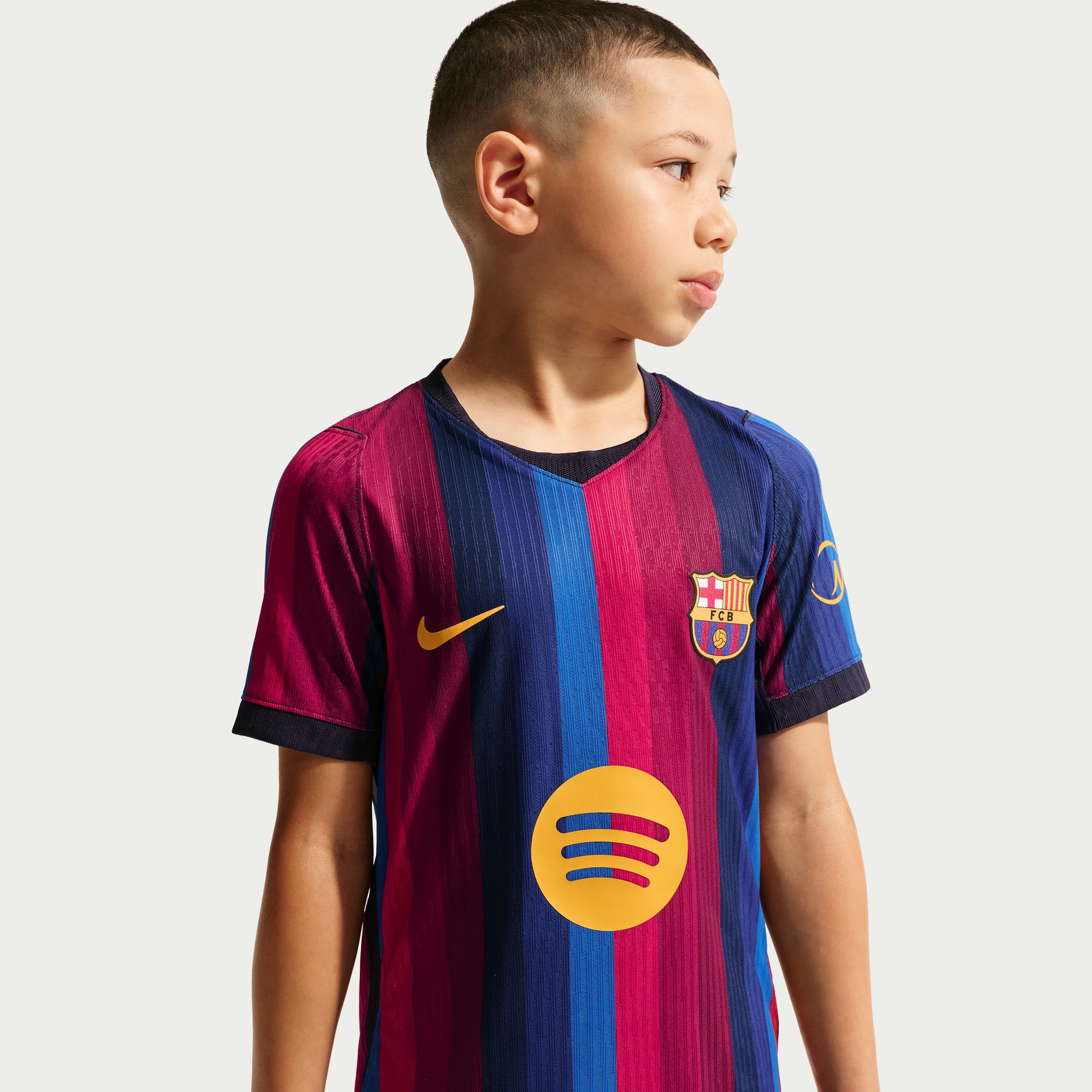 برشلونة 2026/27 ماتش الأساسي image number 7