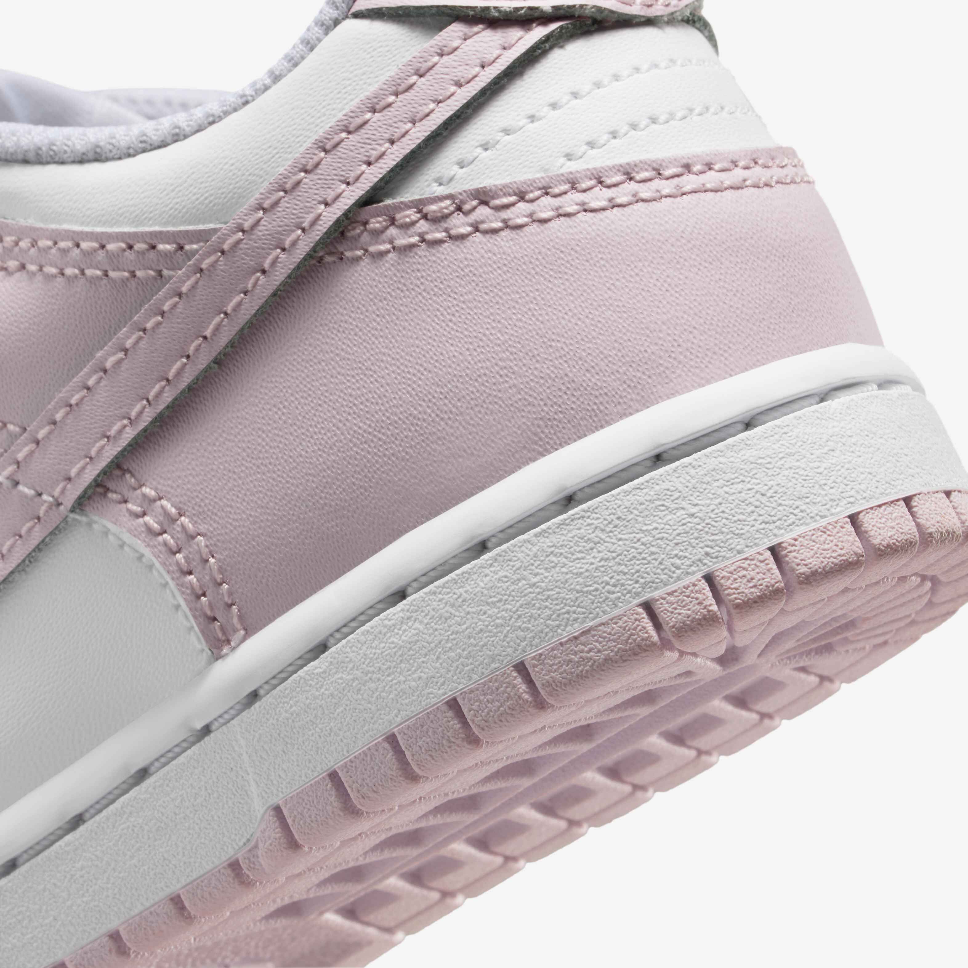 Nike Dunk Low image number 7