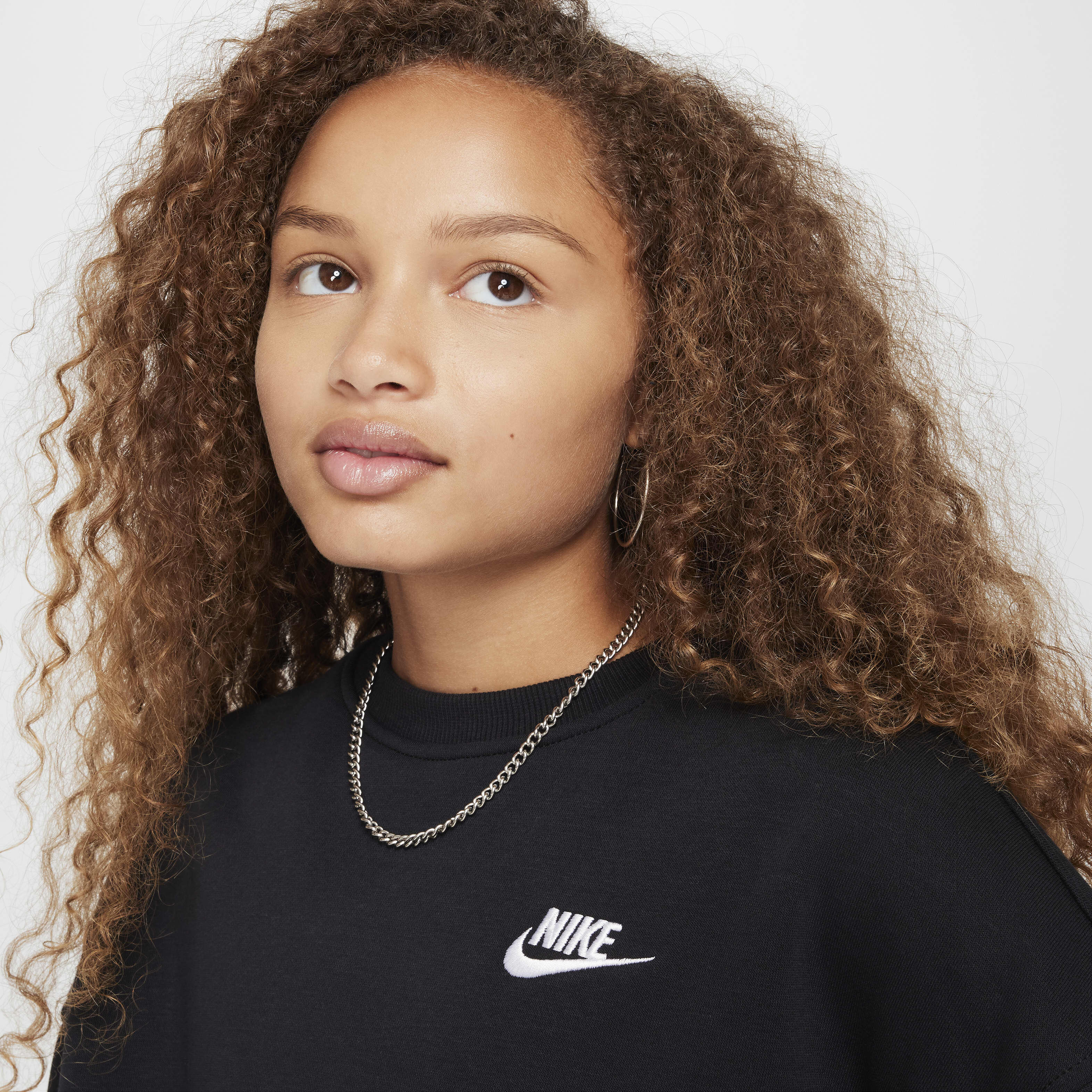 Nike necklace sweater shop
