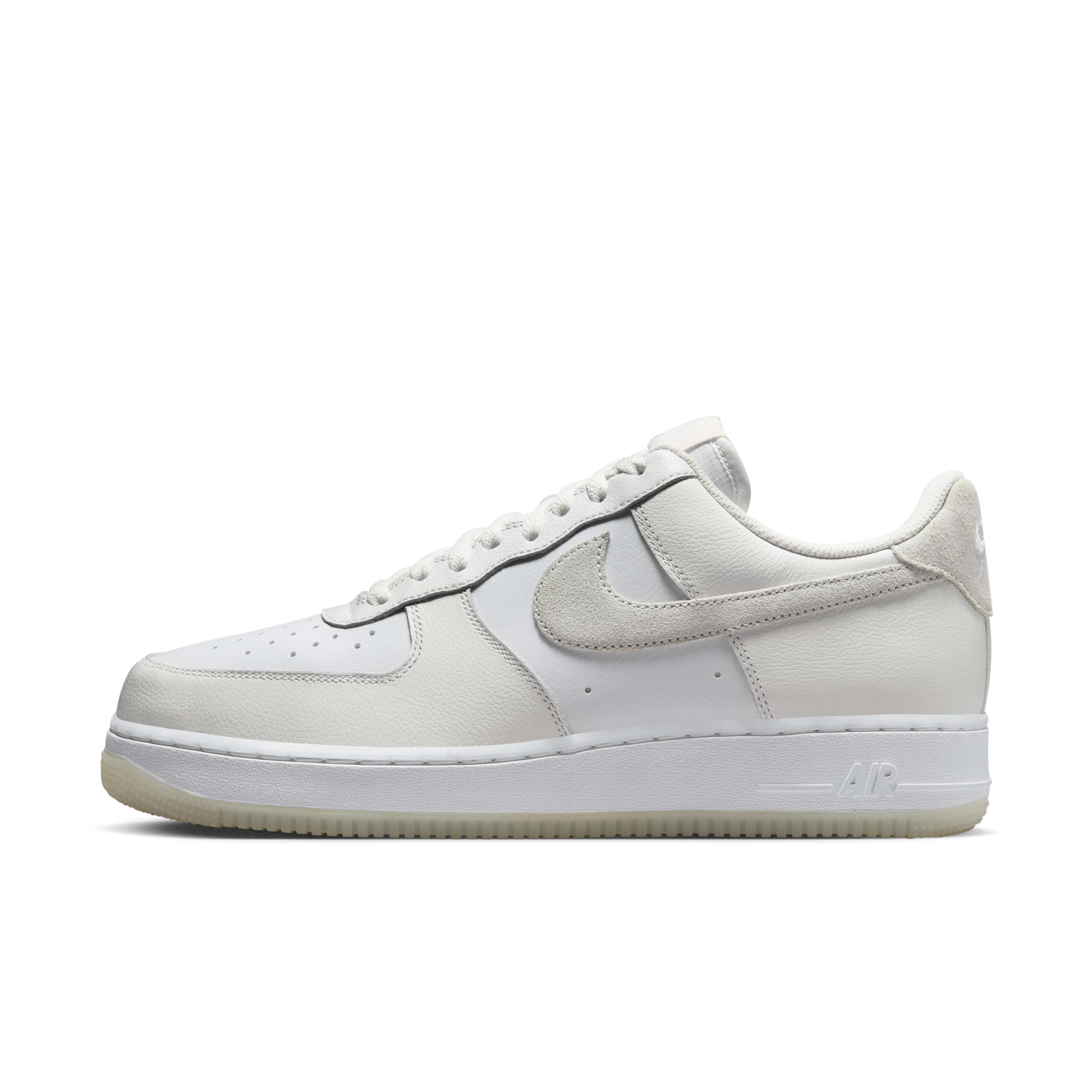 Nike Air Force 1 '07 LV8 image number 0
