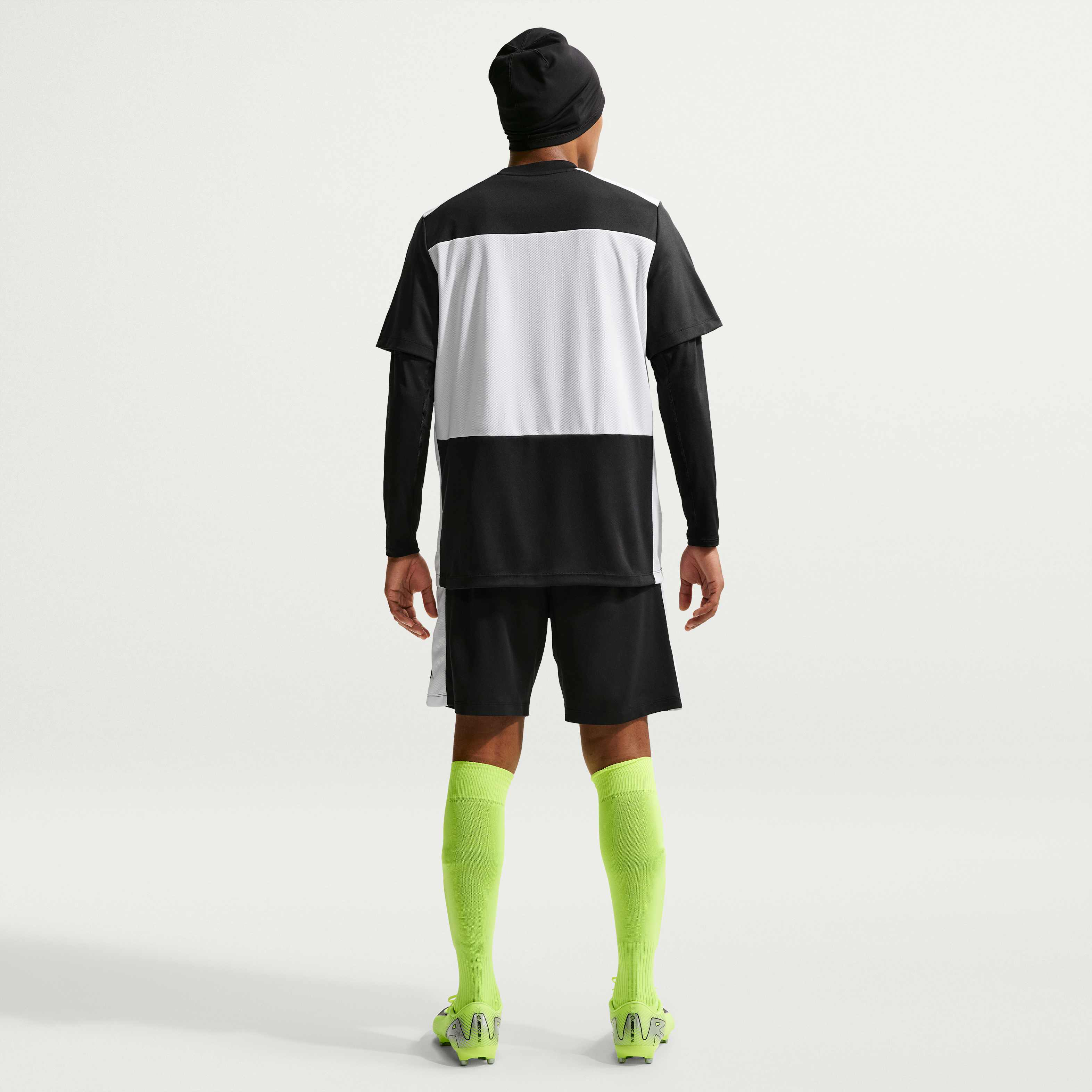 نايكي أكاديمي بلس image number 4