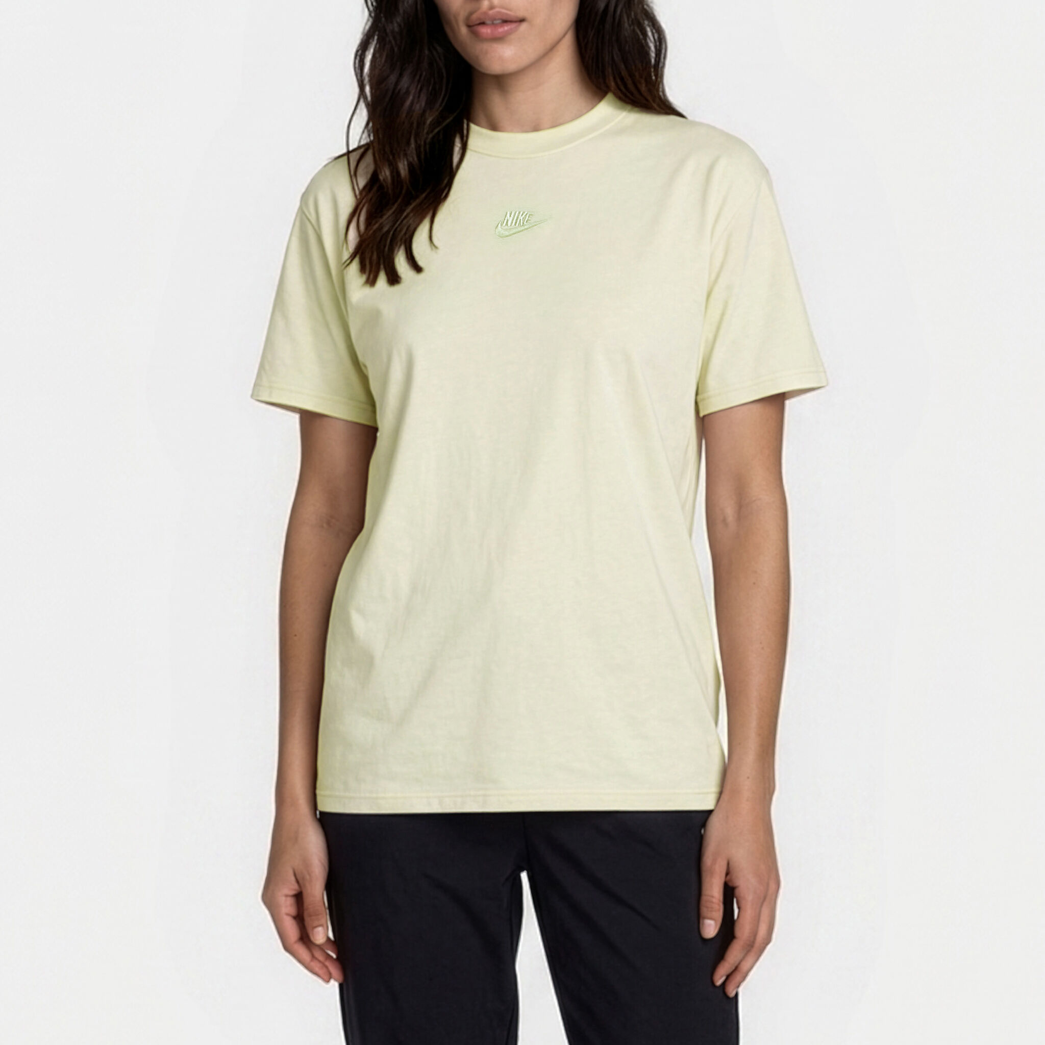 Nike City Tee - Dubai image number 3