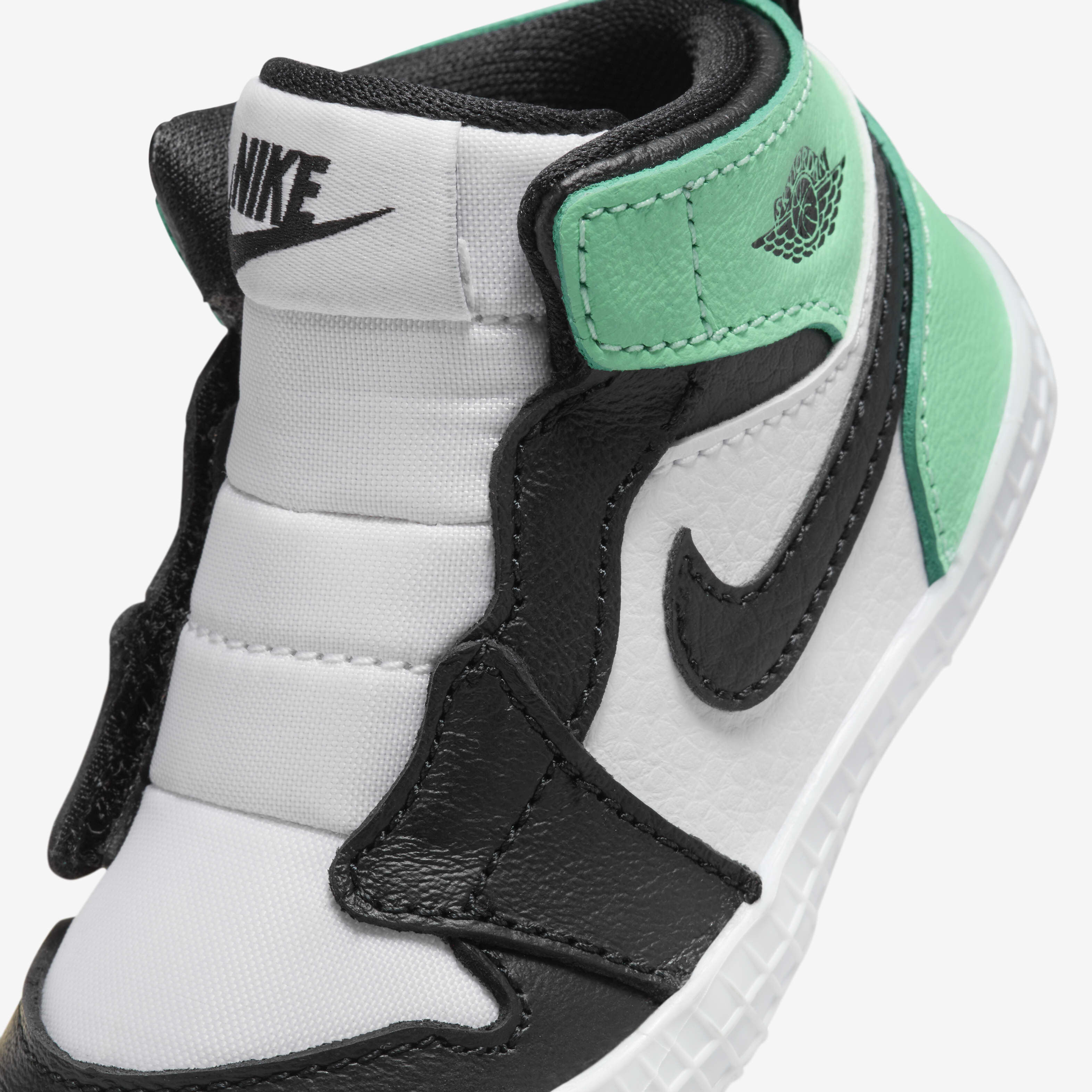 Jordan 1 image number 6