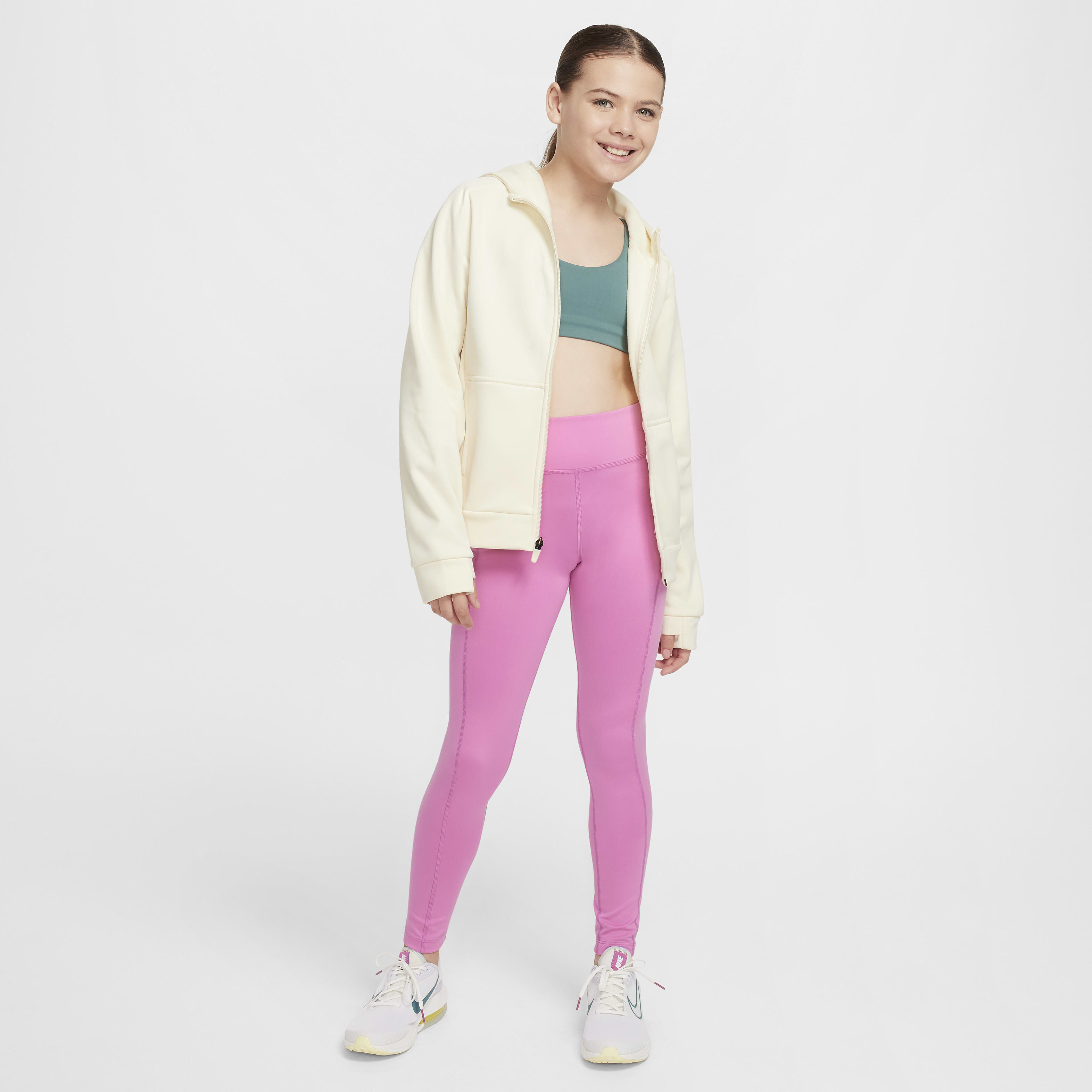 Nike Alate All U image number 4