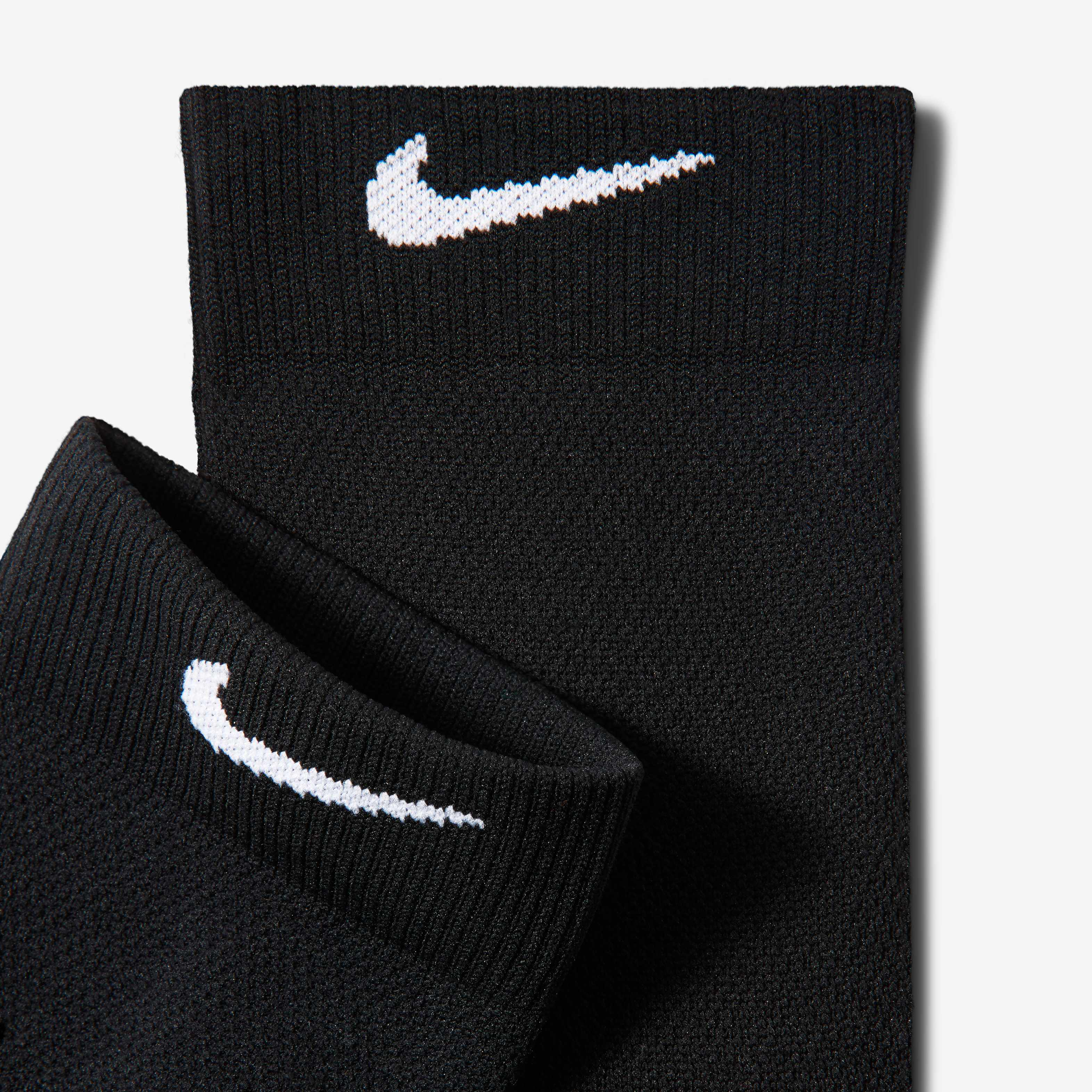 Nike Run Midweight image number 5