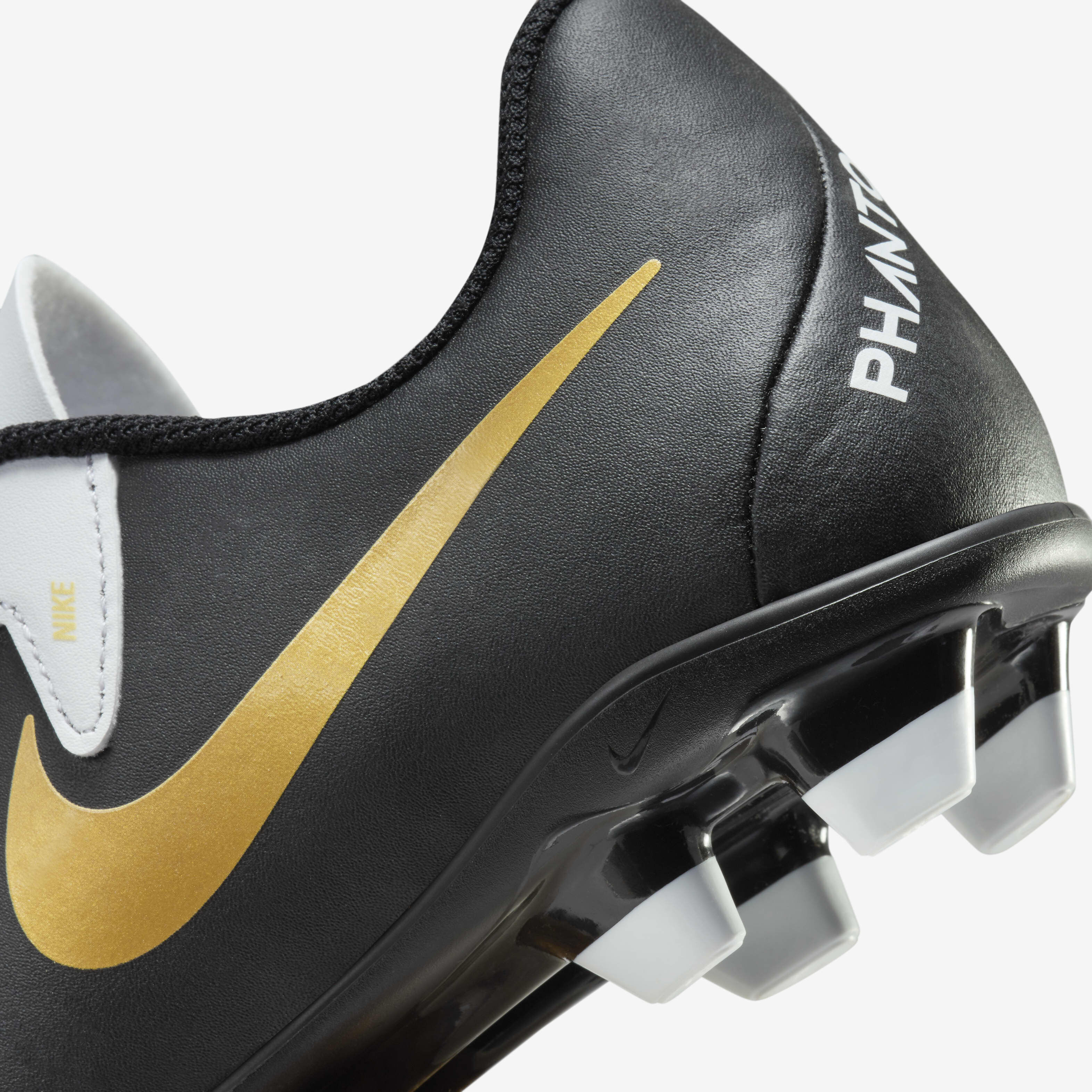 Nike Jr. Phantom GX 2 Club image number 8