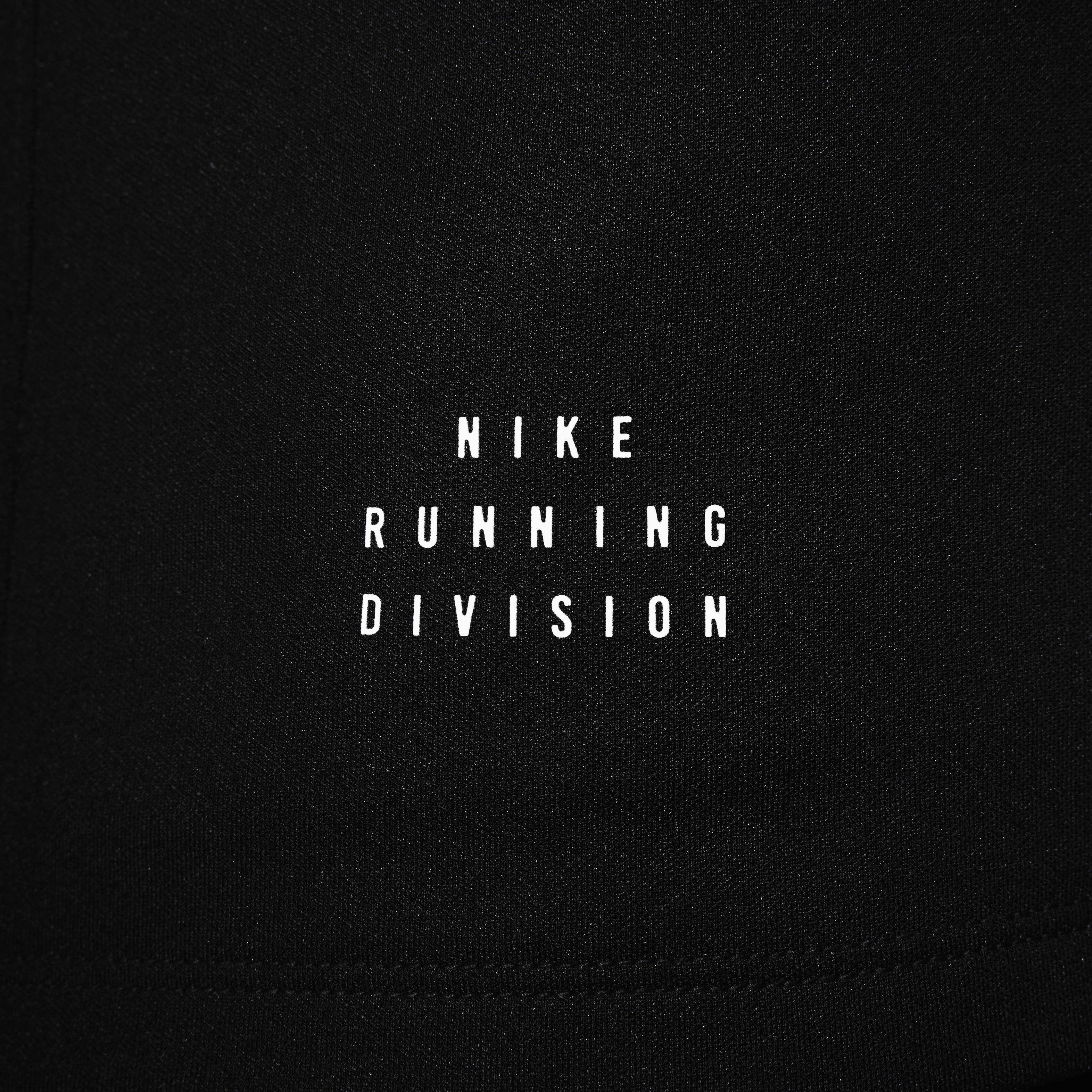 Nike Running Division image number 10