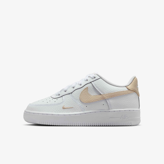 Nike Air Force 1 image number 0 Nike Air Force 1 image number 0