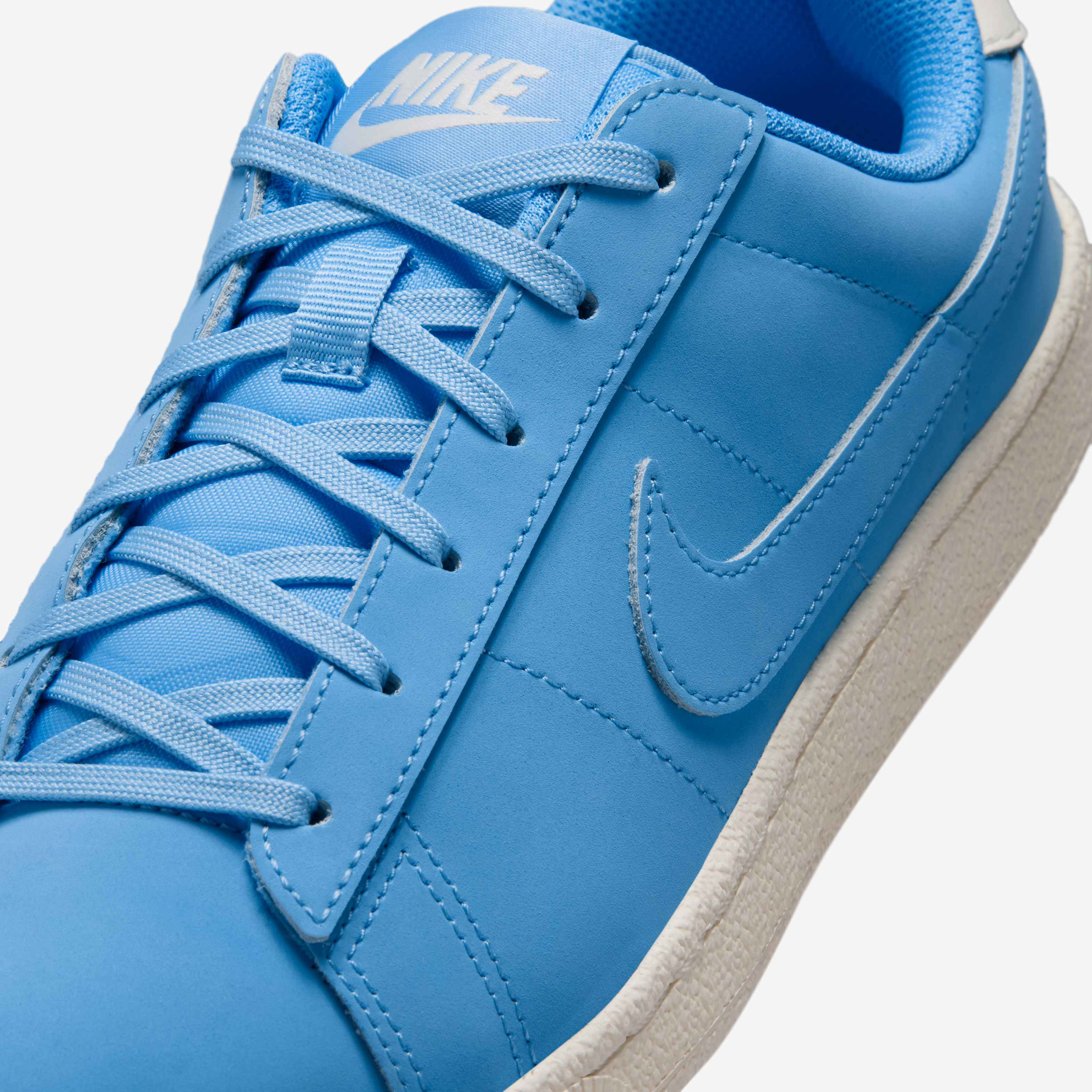Nike Tennis Classic image number 6
