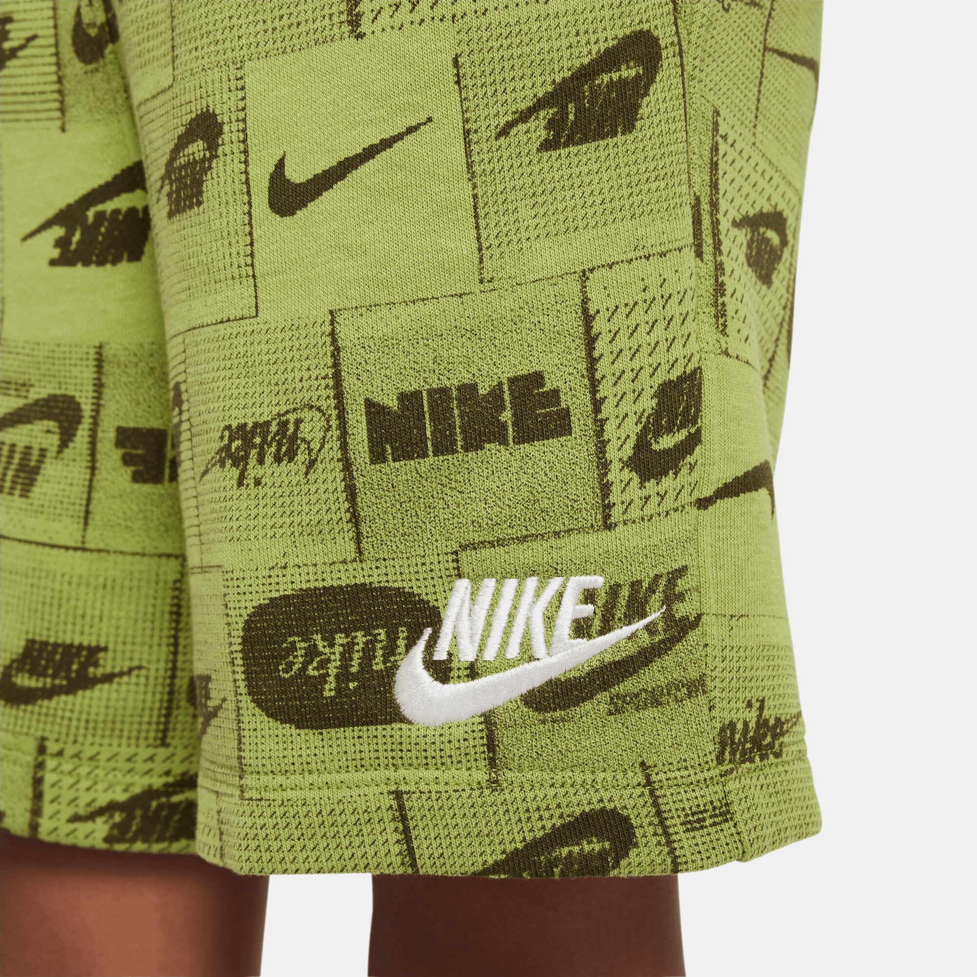 Nike Sportswear Club image number 4