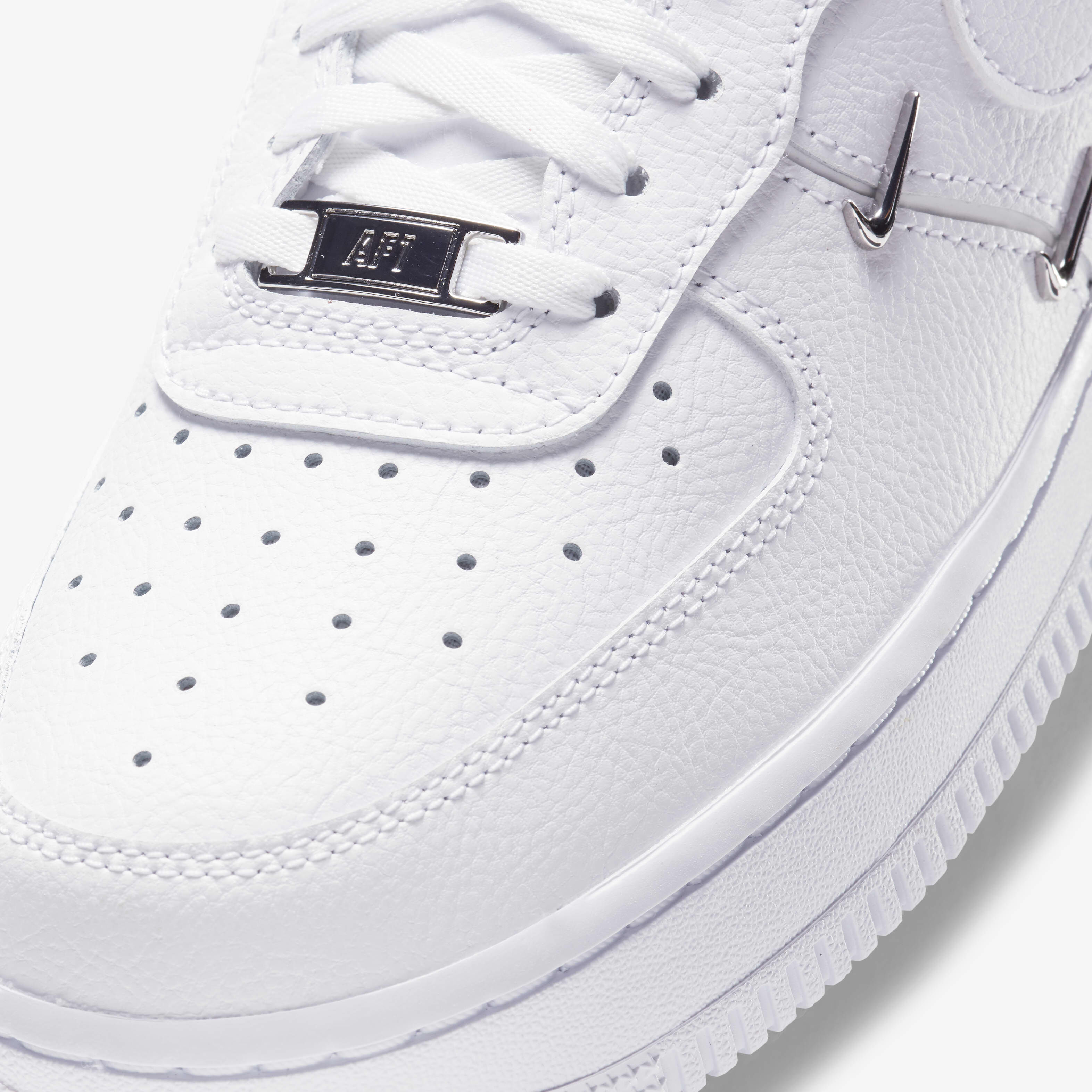Nike Air Force 1 '07 LX image number 6
