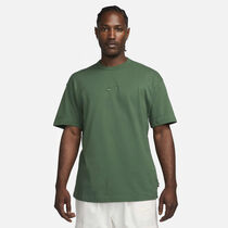 Nike Sportswear Premium Essentials