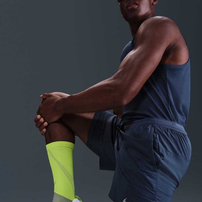 Nike Stride image number 4 Nike Stride image number 4