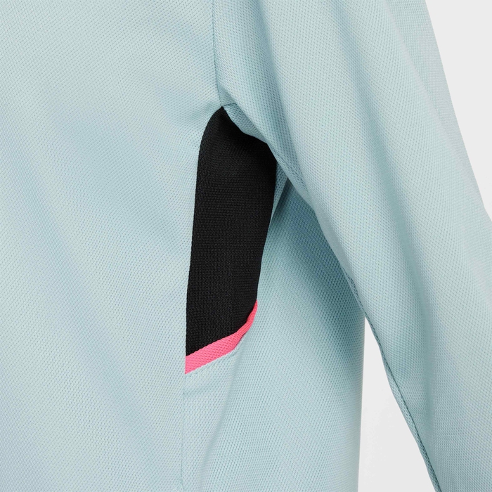 Nike Academy image number 5 Nike Academy image number 5